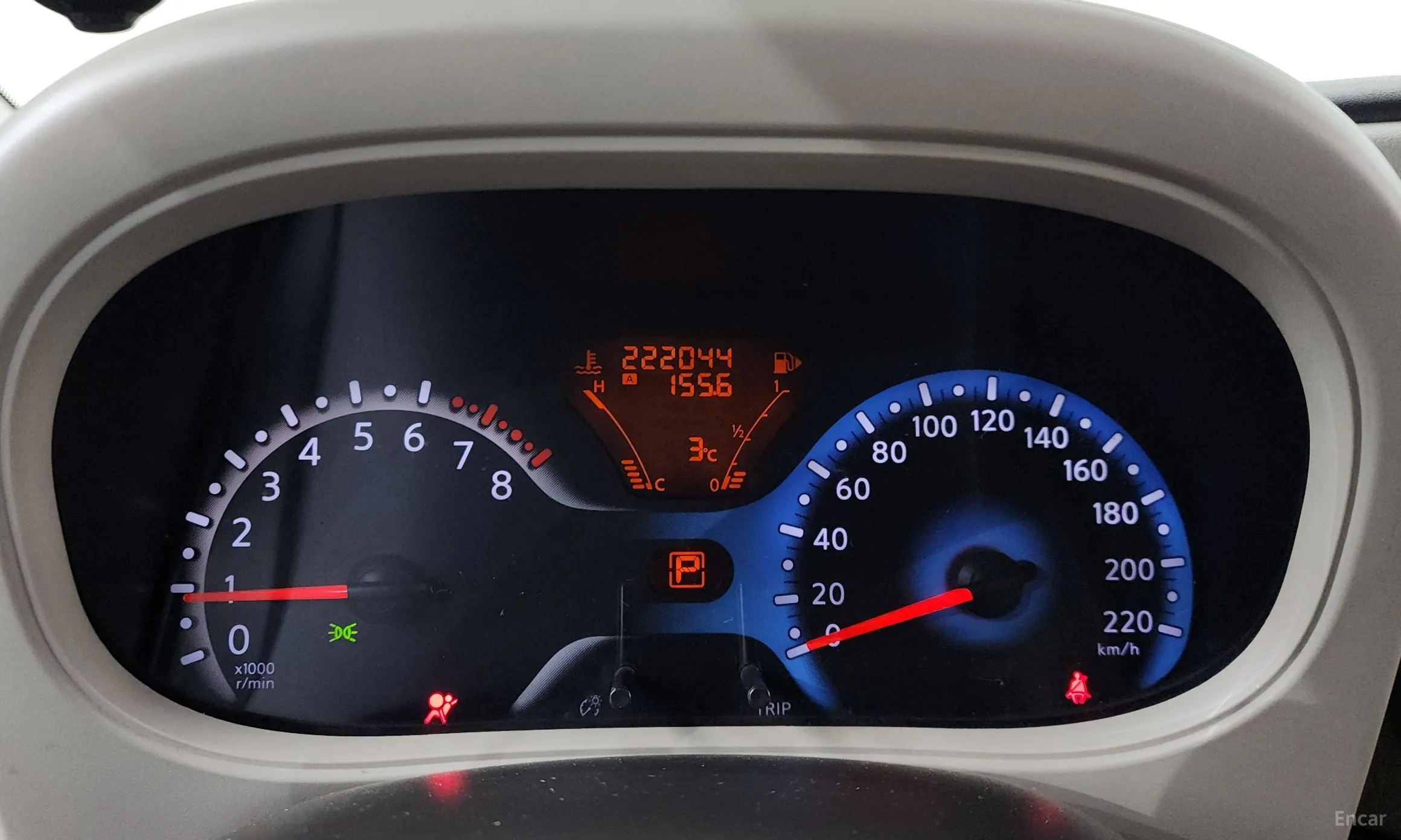 Nissan Cube превью 8