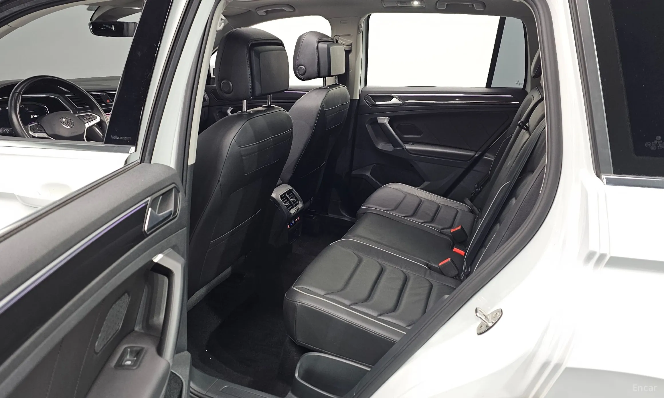 Volkswagen Tiguan 2nd Generation превью 16