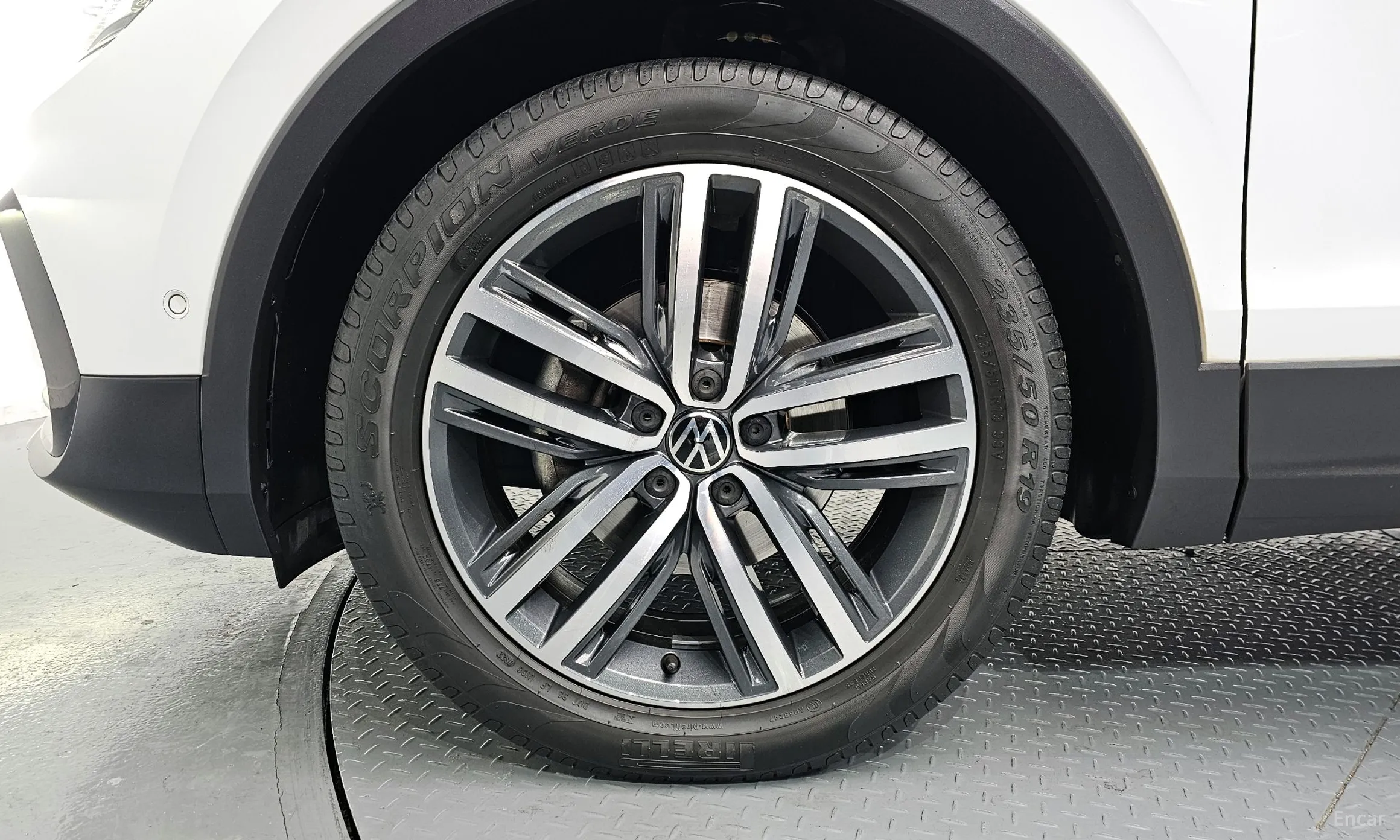 Volkswagen Tiguan 2nd Generation превью 5