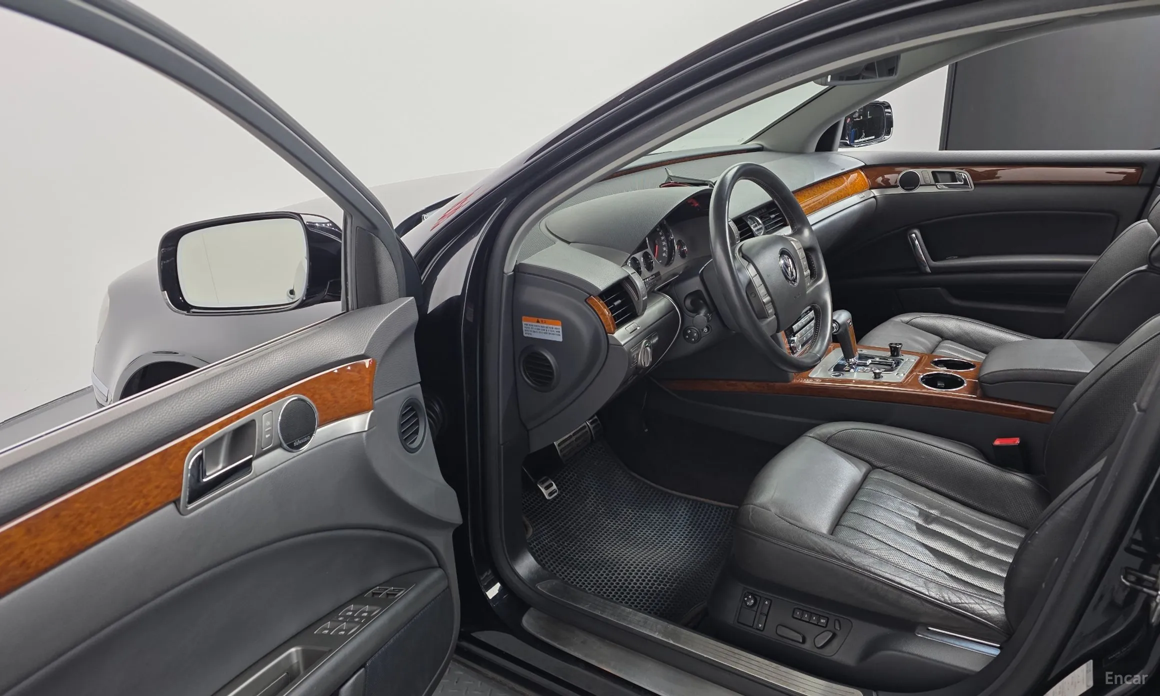 Volkswagen Phyton превью 12