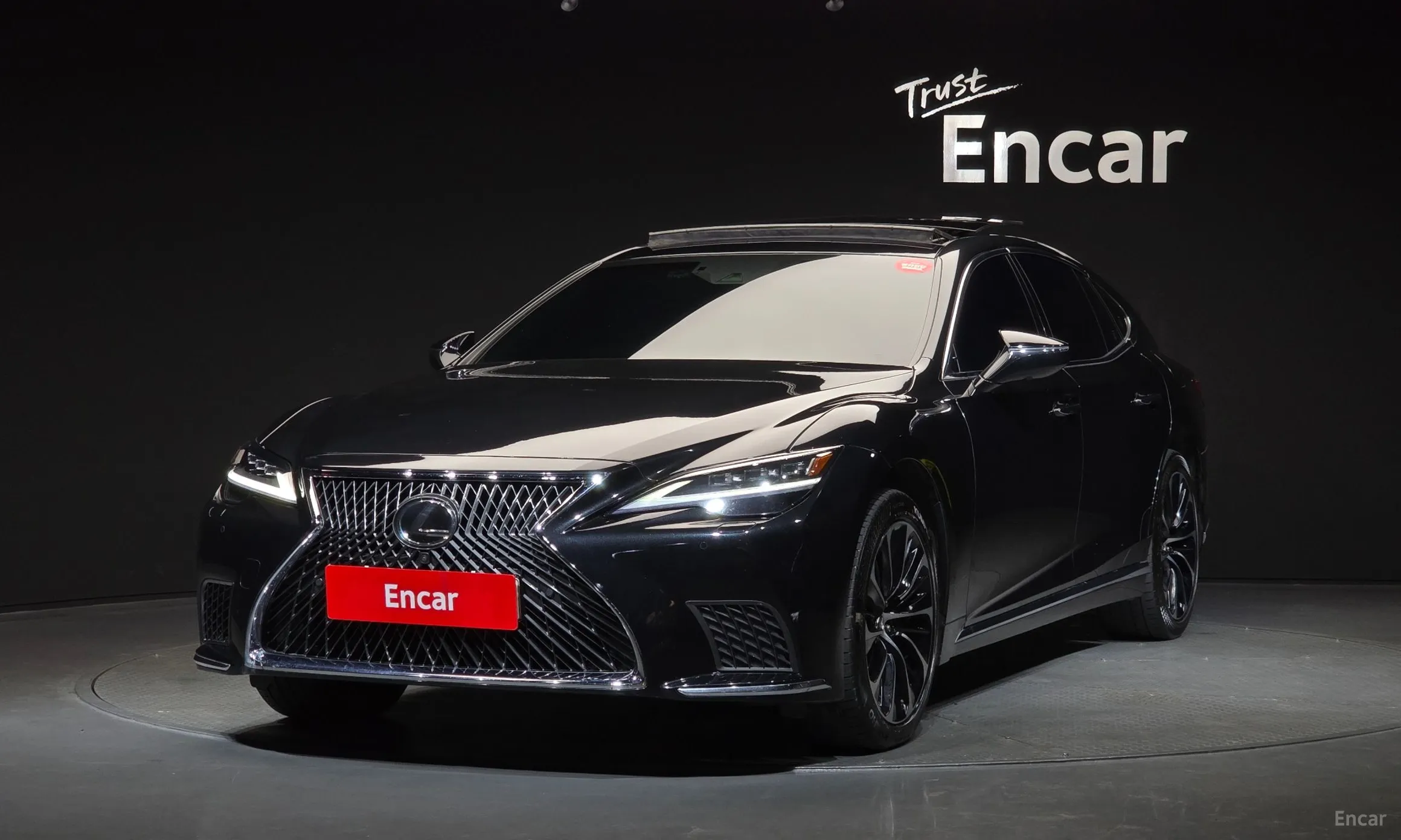 Lexus LS500 5th Generation