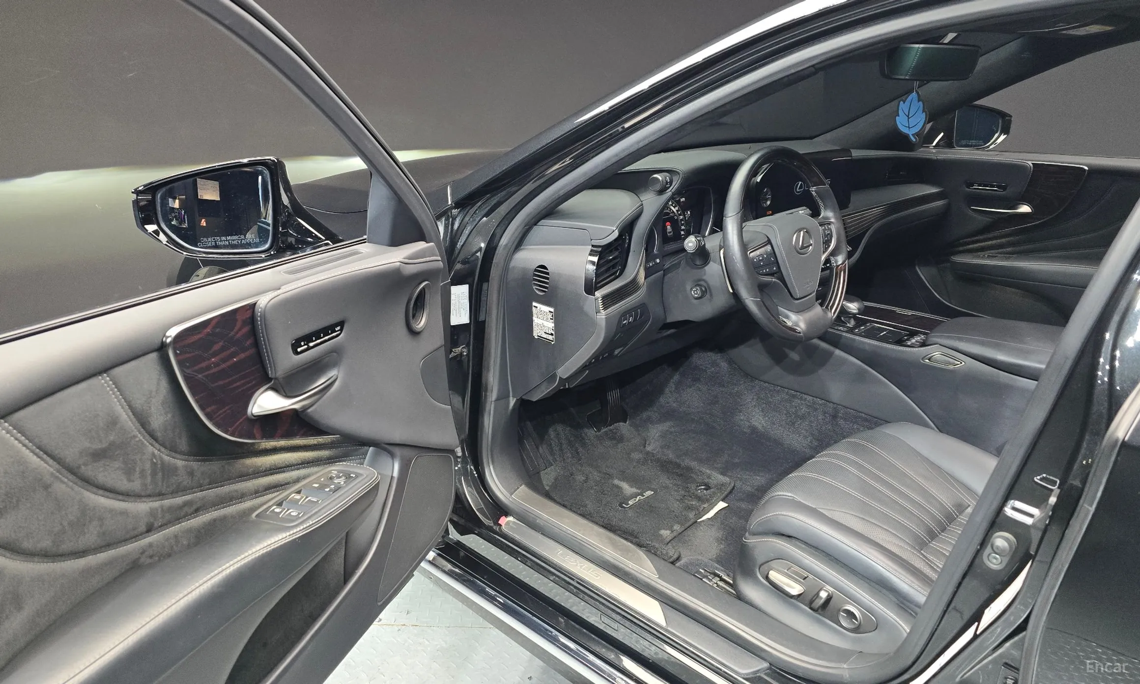 Lexus LS500 5th Generation превью 10