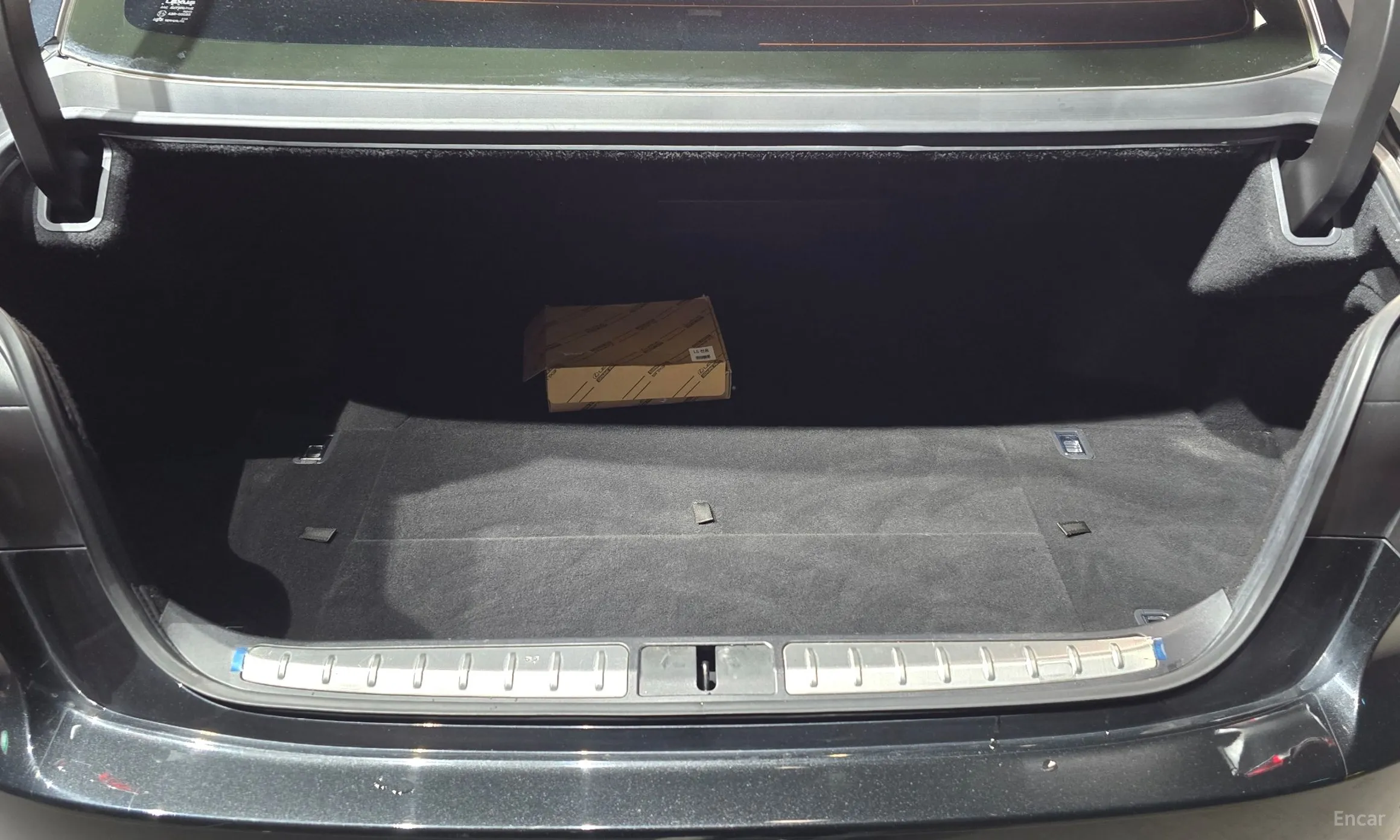 Lexus LS500 5th Generation превью 20