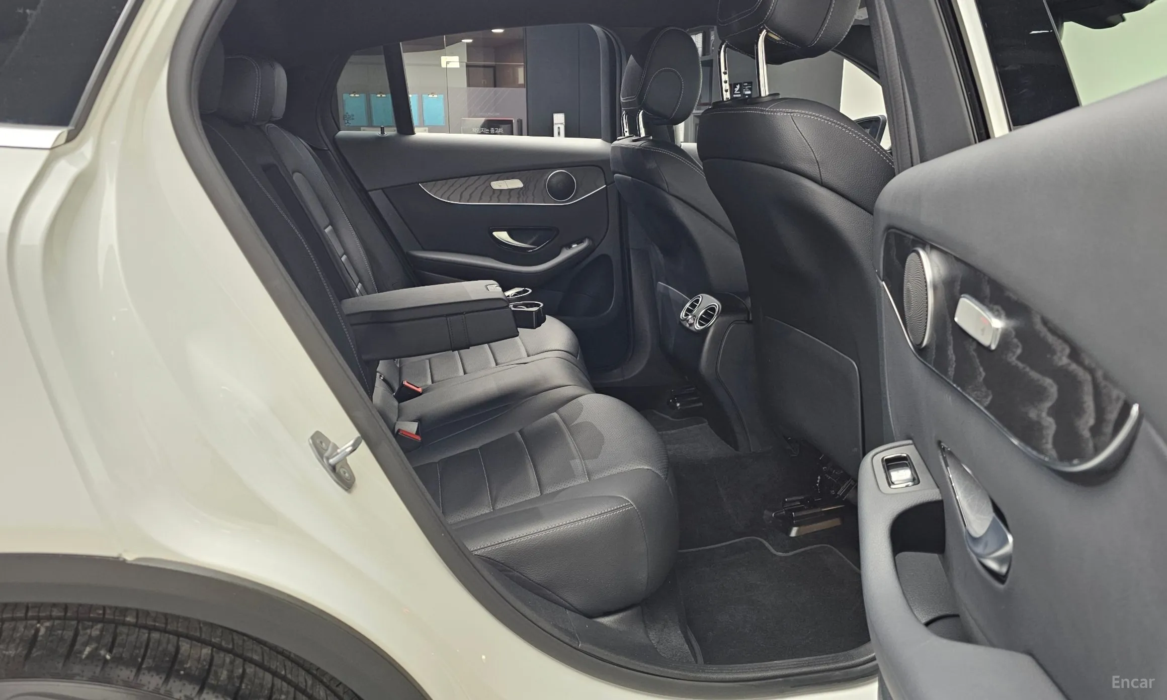 Mercedes Benz GLC-Class X253 превью 12