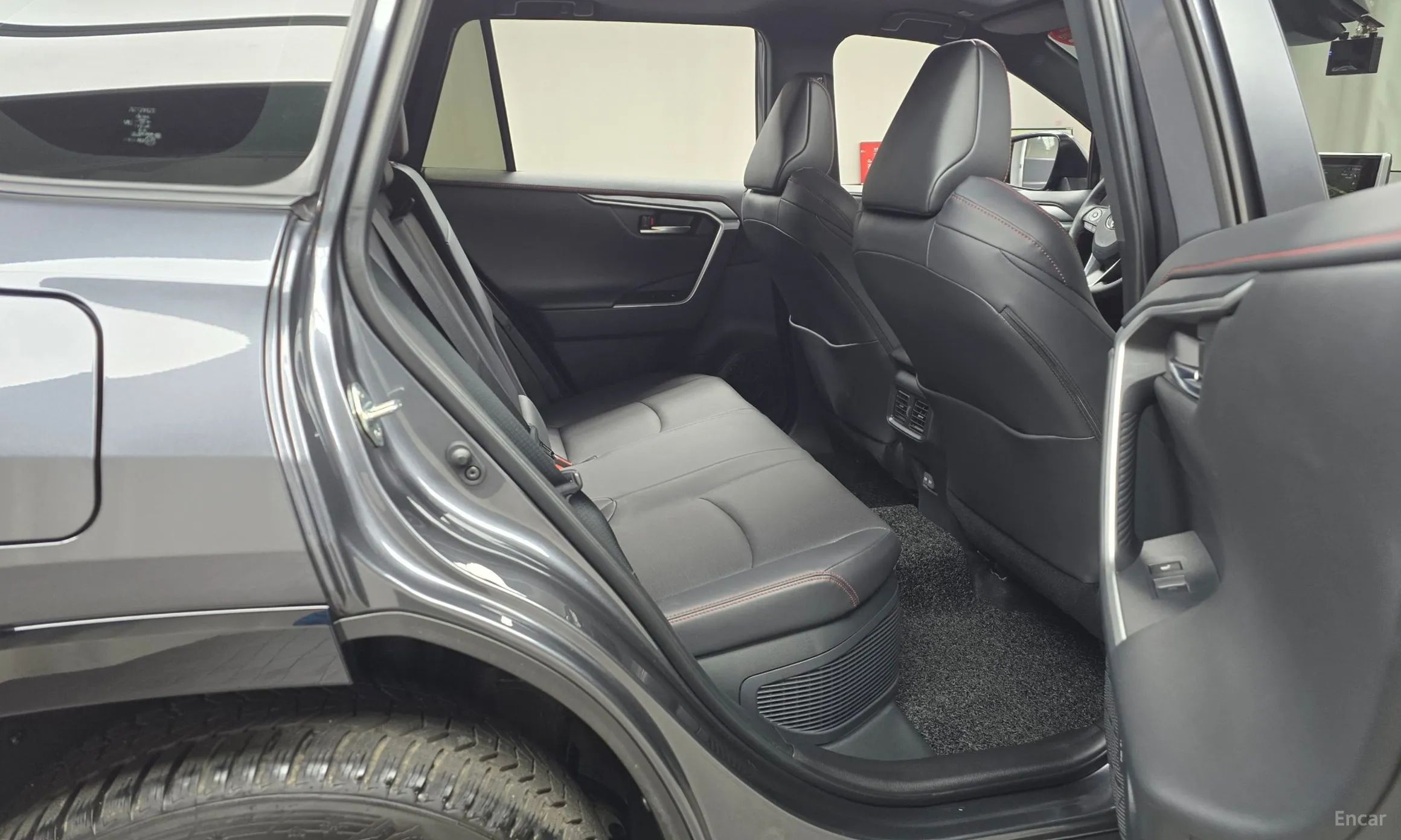 Toyota RAV4 5th Generation превью 12