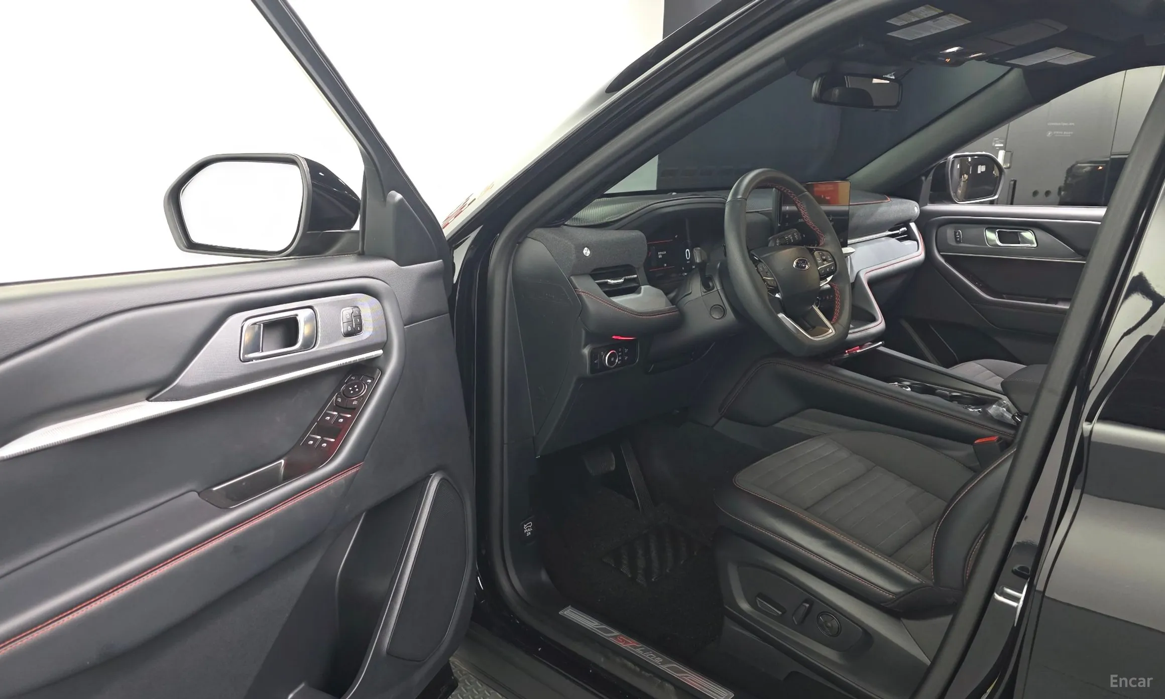 Ford Explorer 6th Generation превью 10