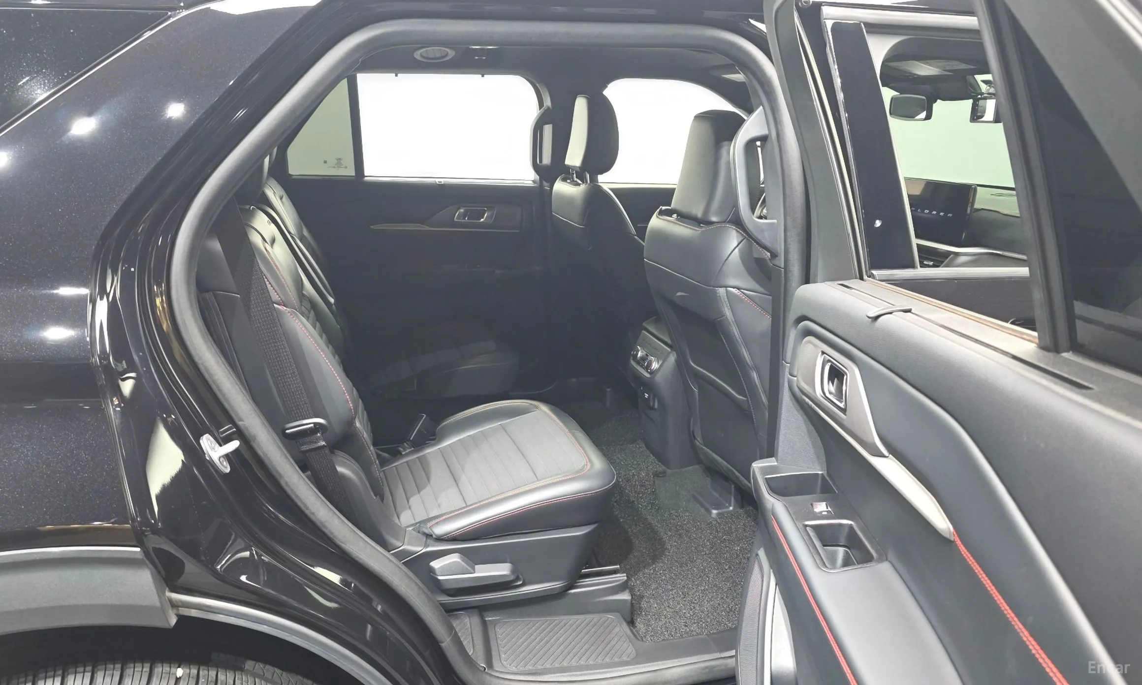 Ford Explorer 6th Generation превью 12