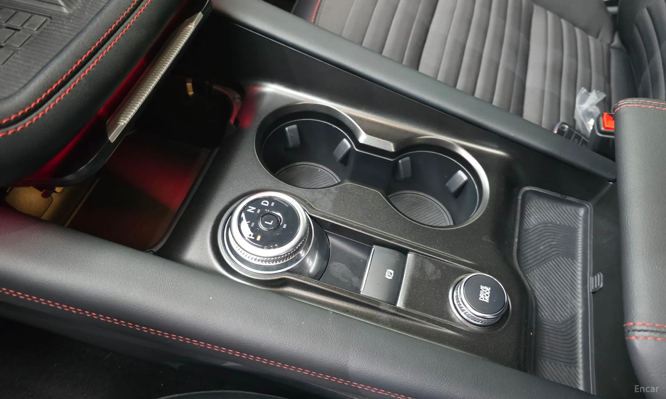 Ford Explorer 6th Generation превью 9