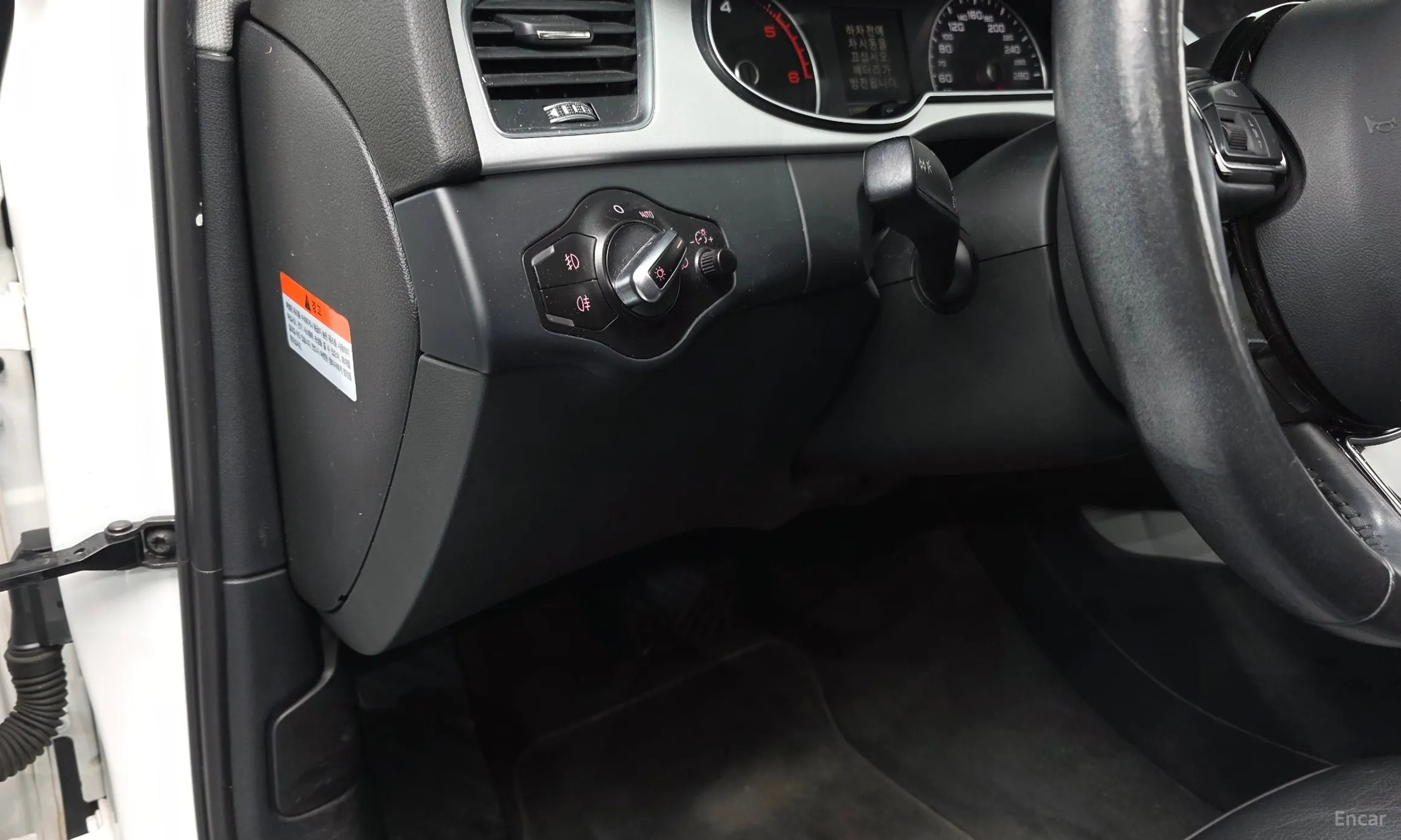 Audi New A4 превью 13