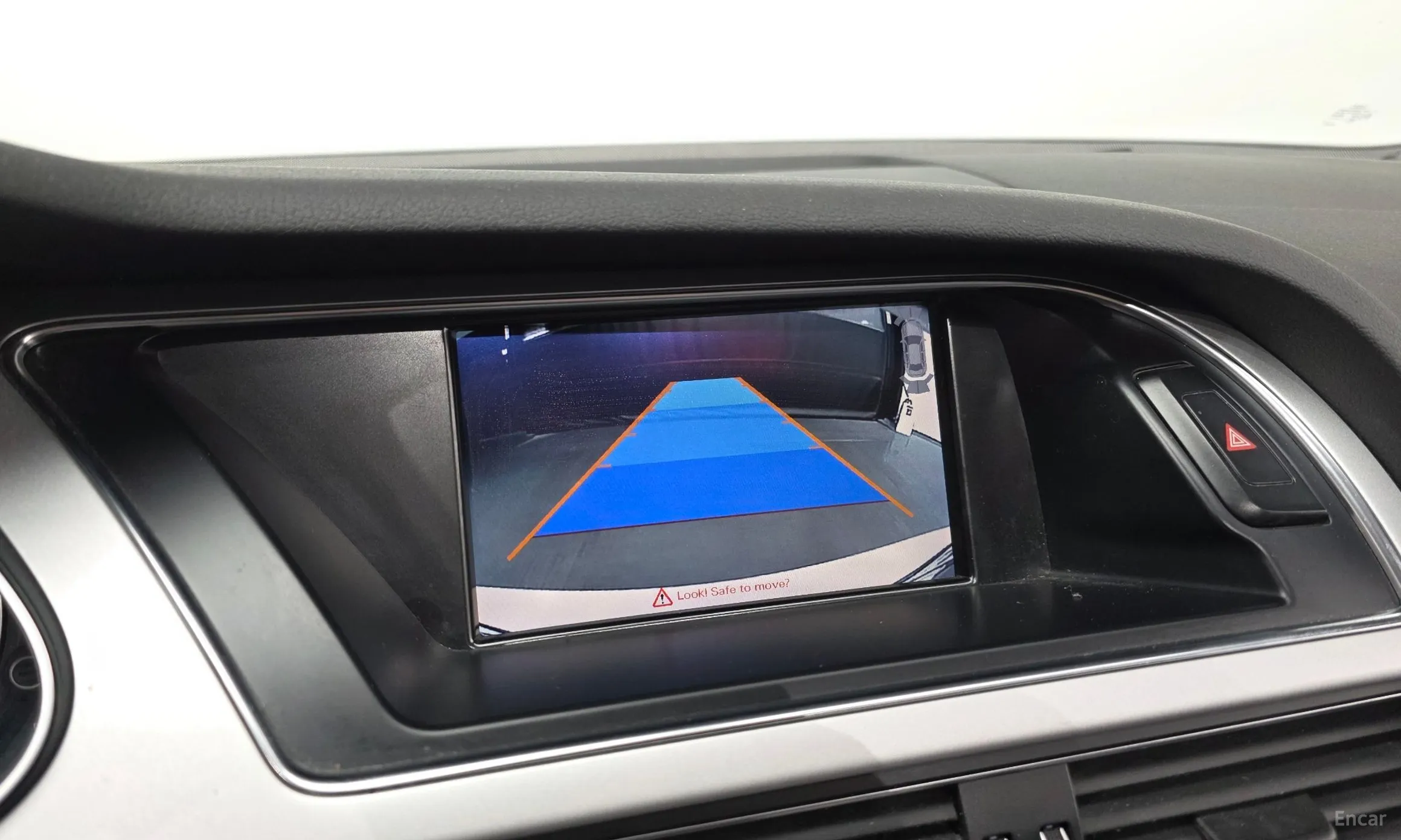 Audi New A4 превью 16