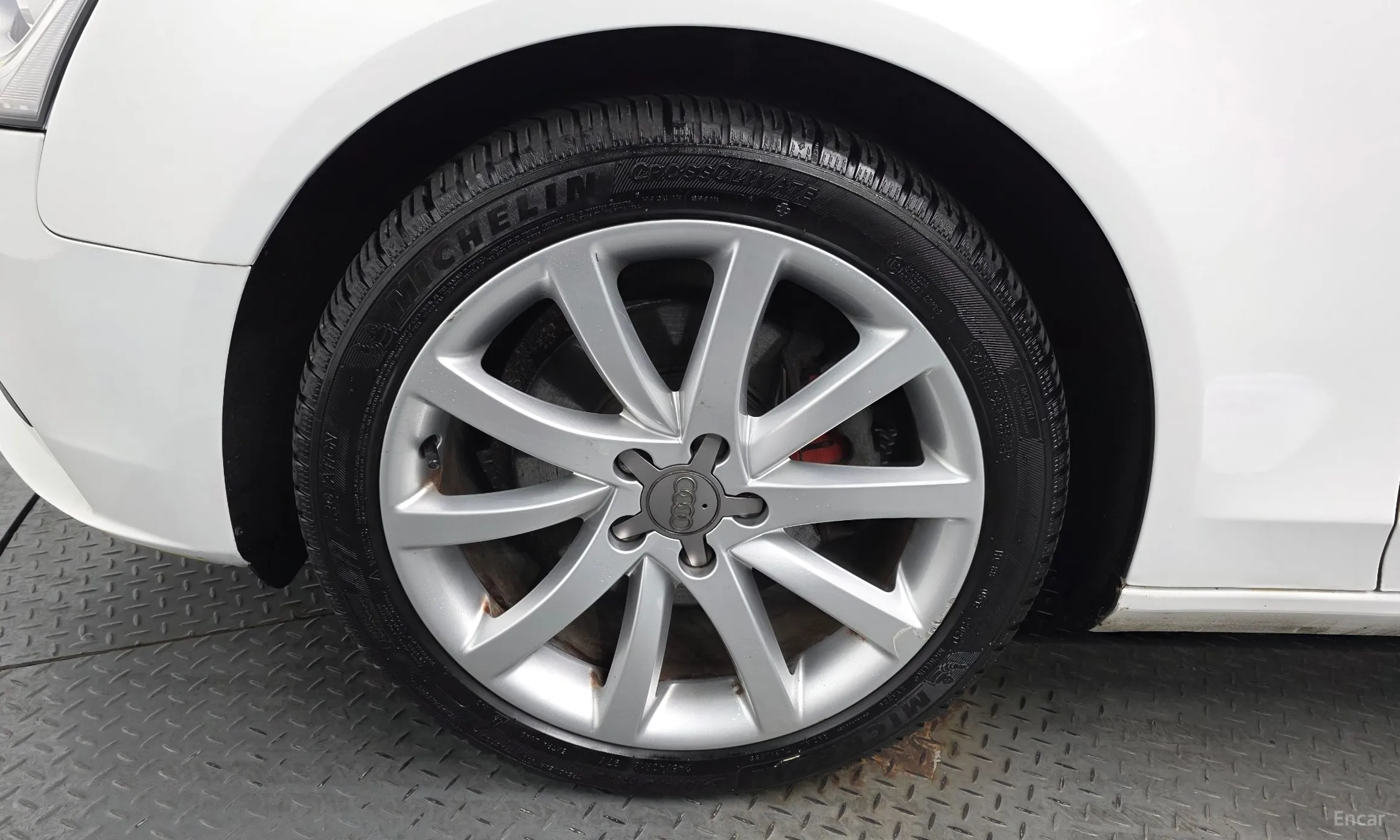 Audi New A4 превью 5
