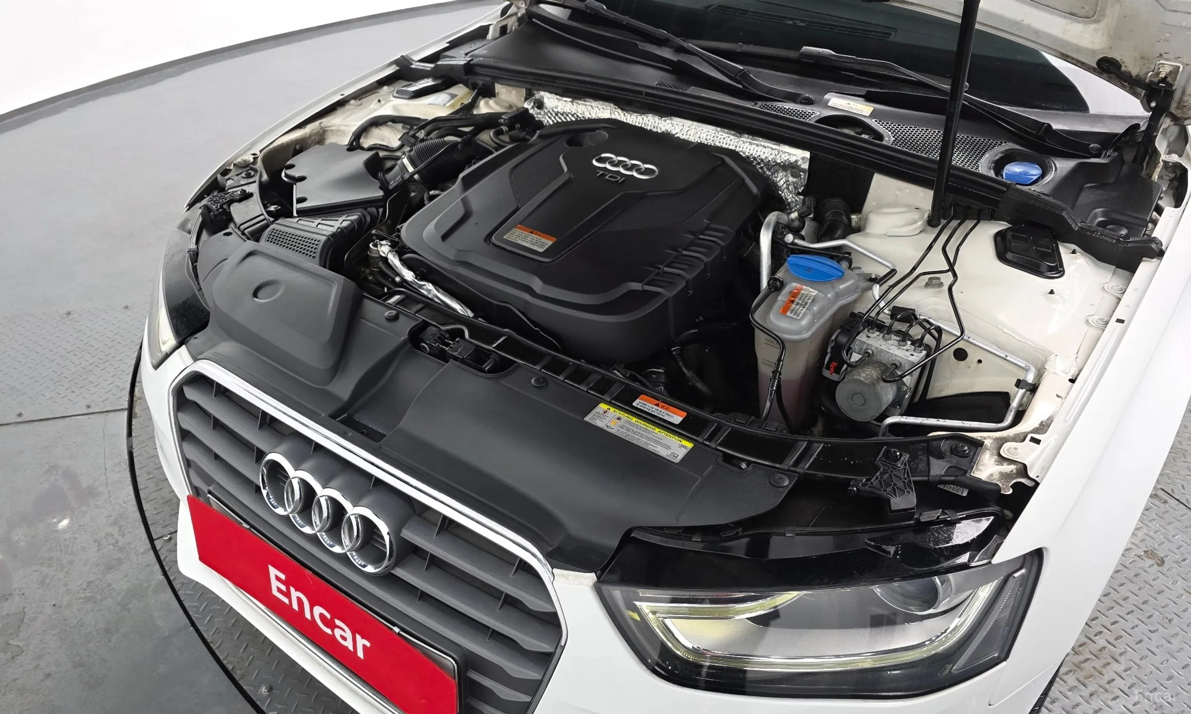 Audi New A4 превью 6