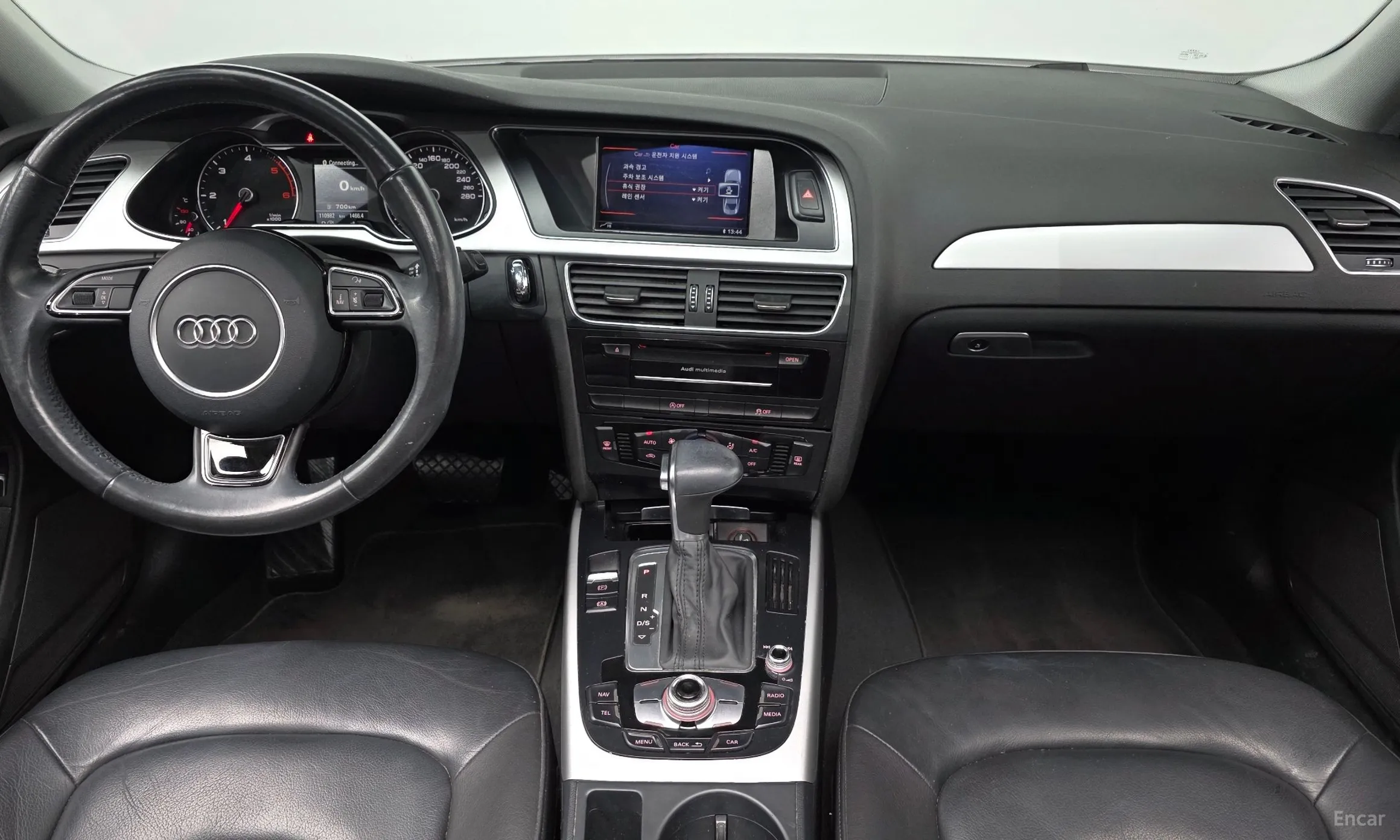 Audi New A4 превью 7