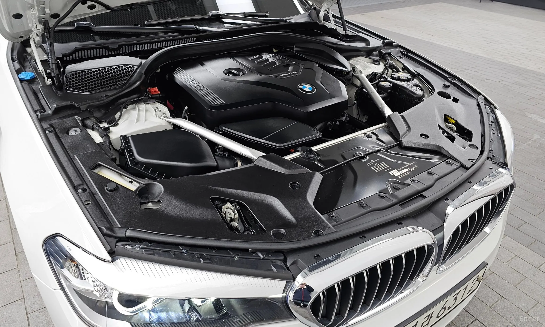 BMW 5 Series (G30) превью 6