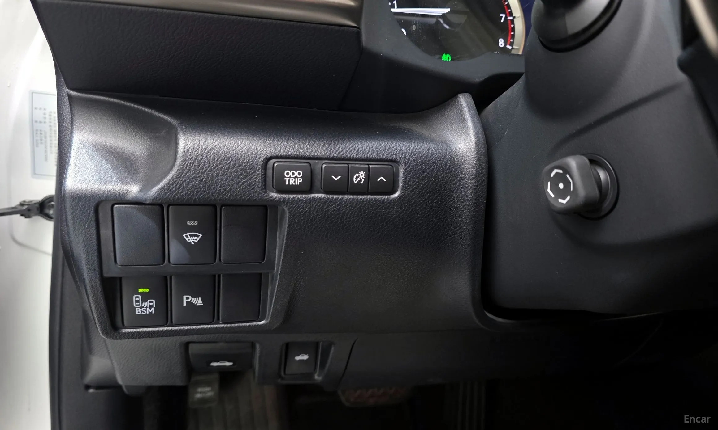 Lexus New IS250 превью 17