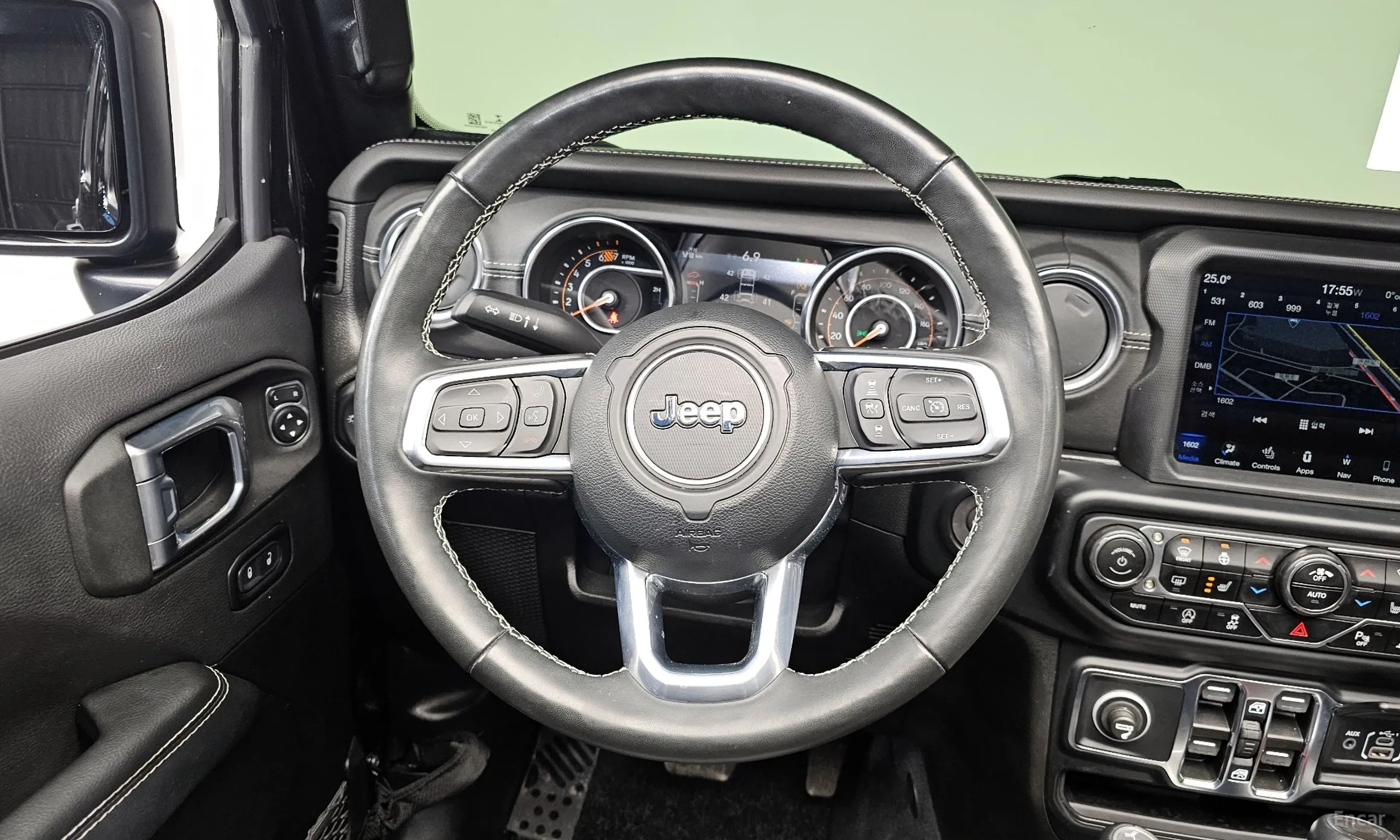 Jeep Wrangler (JL) превью 13