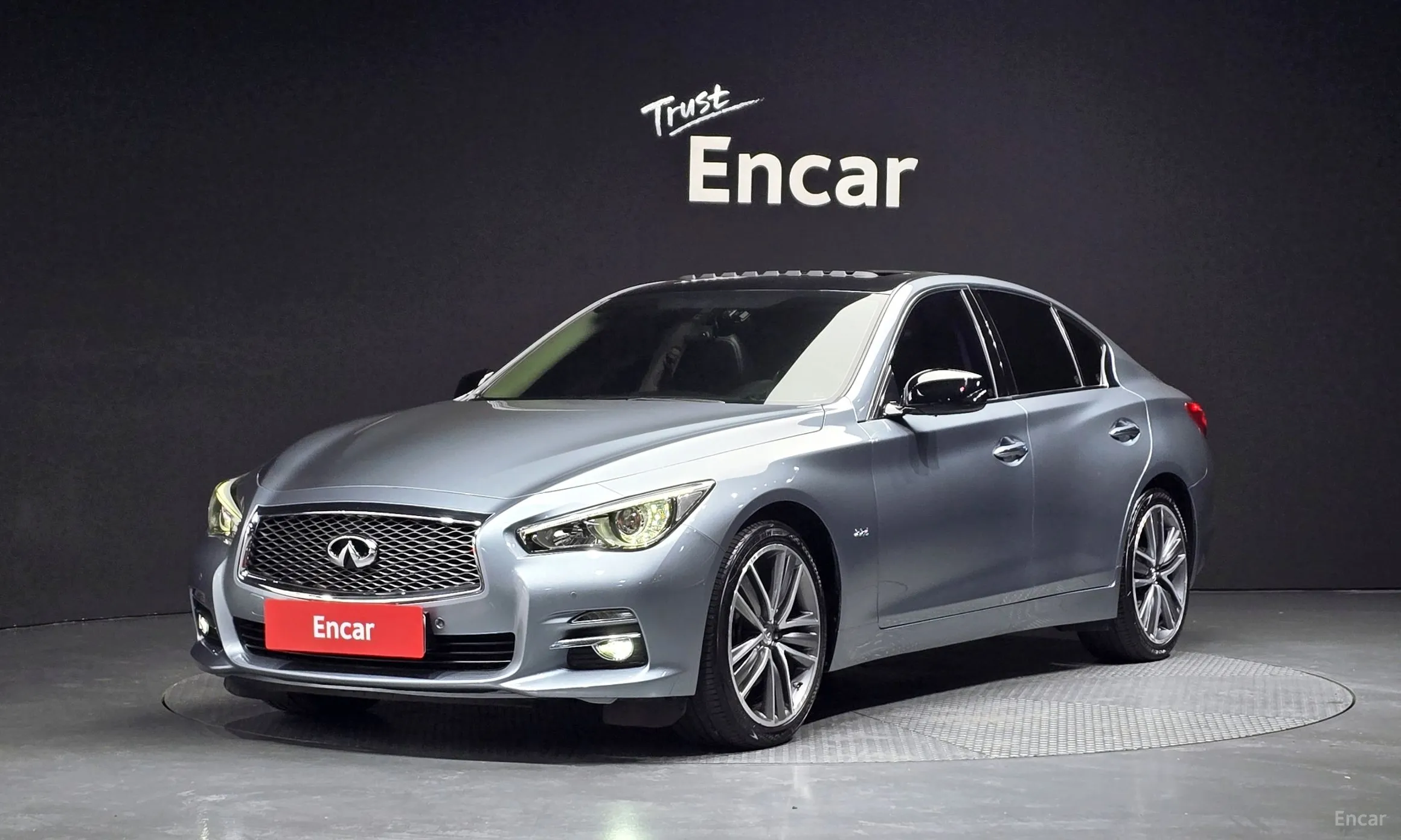 Infiniti Q50