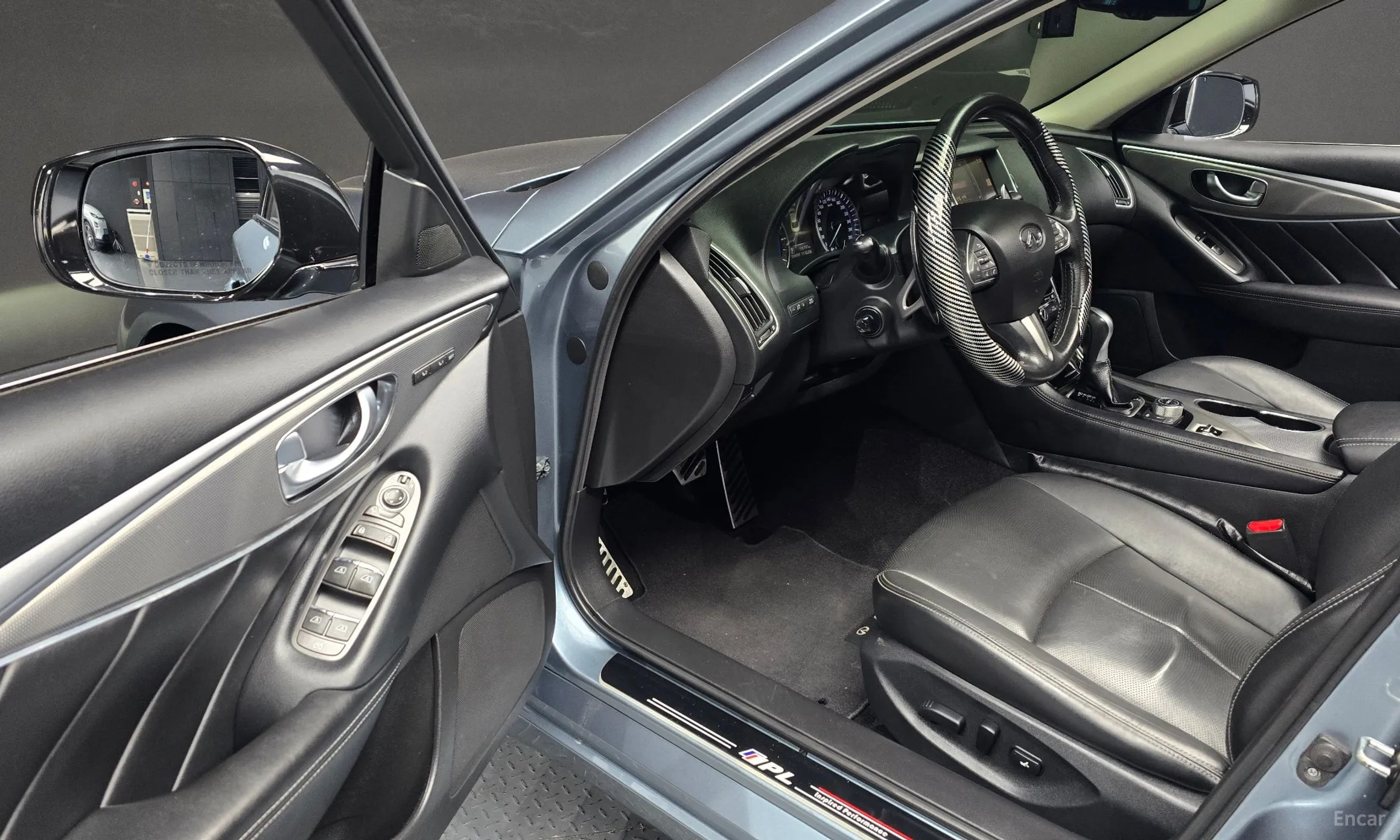 Infiniti Q50 превью 11