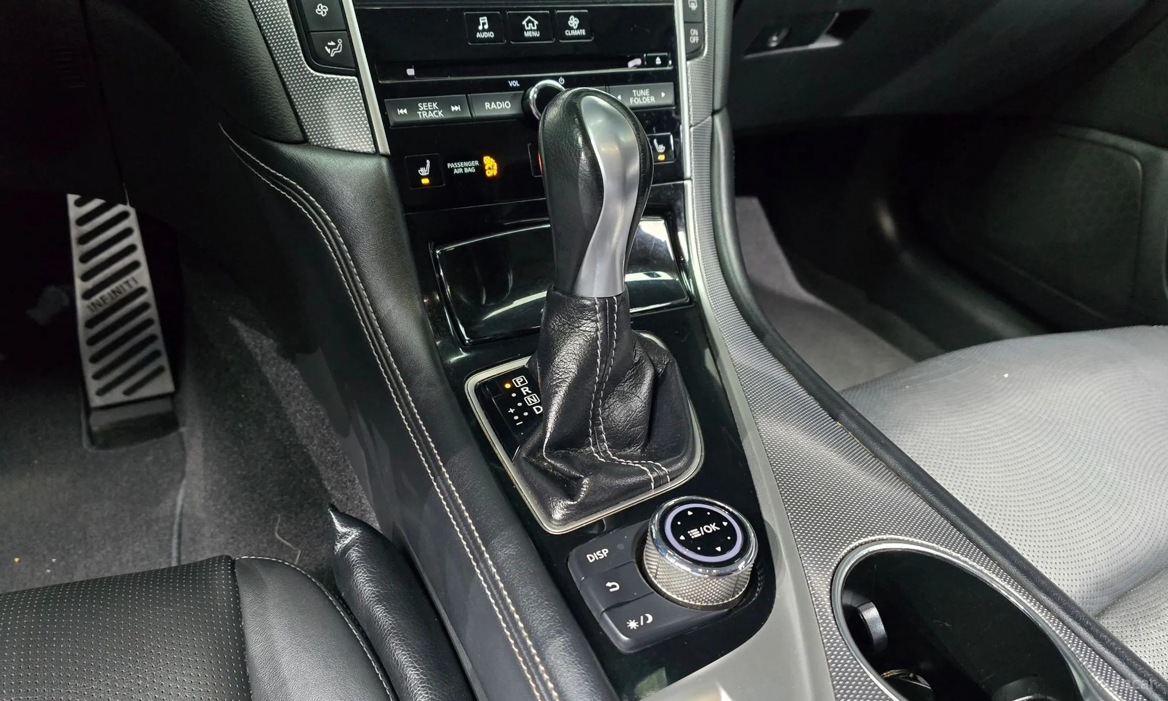 Infiniti Q50 превью 9