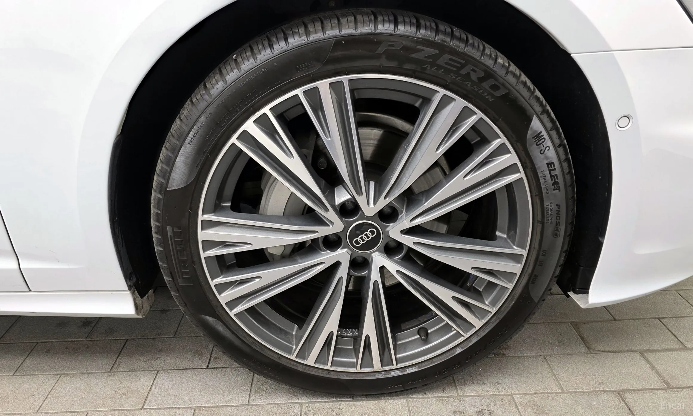 Audi A6 (C8) превью 5