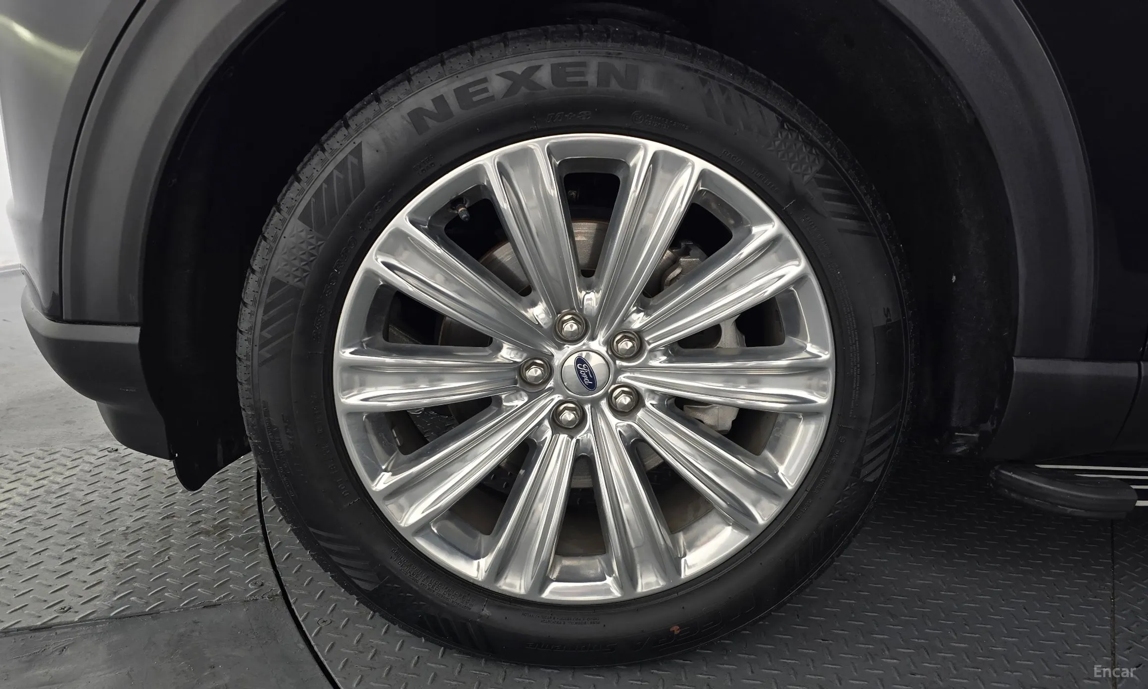Ford Explorer 6th Generation превью 5