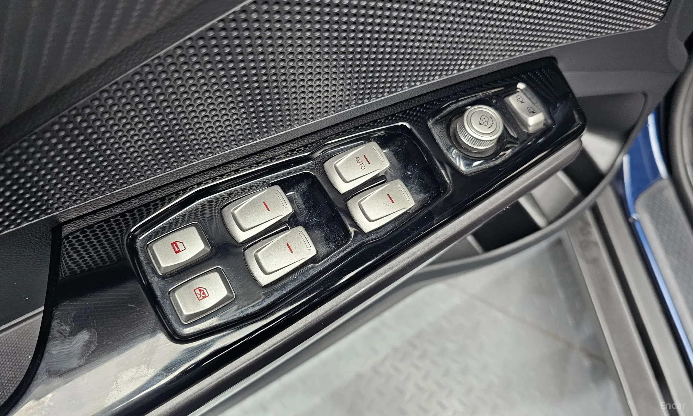 KG Mobility (SsangYong) Tivoli, Lazio превью 15