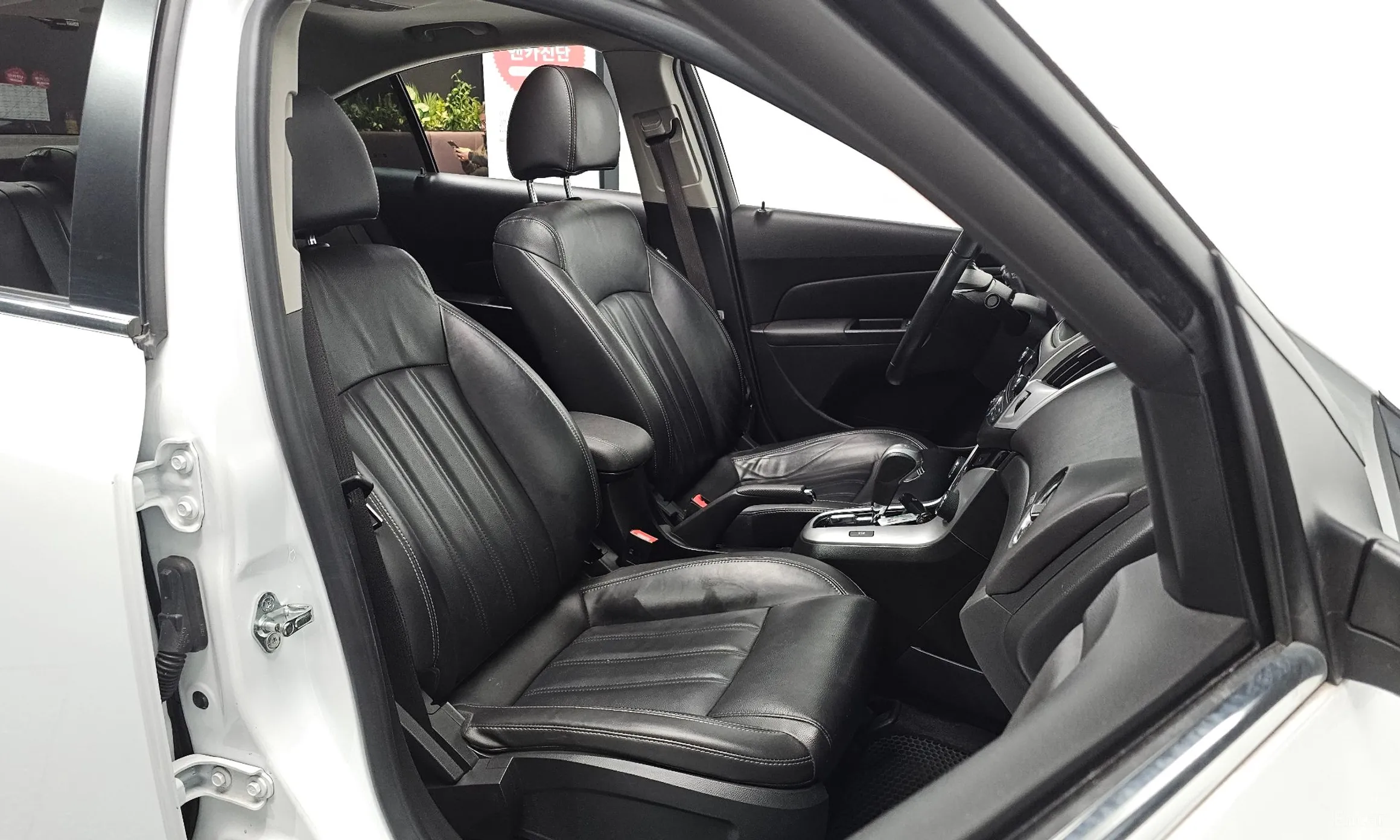 Chevrolet (GM Daewoo) Cruze превью 10