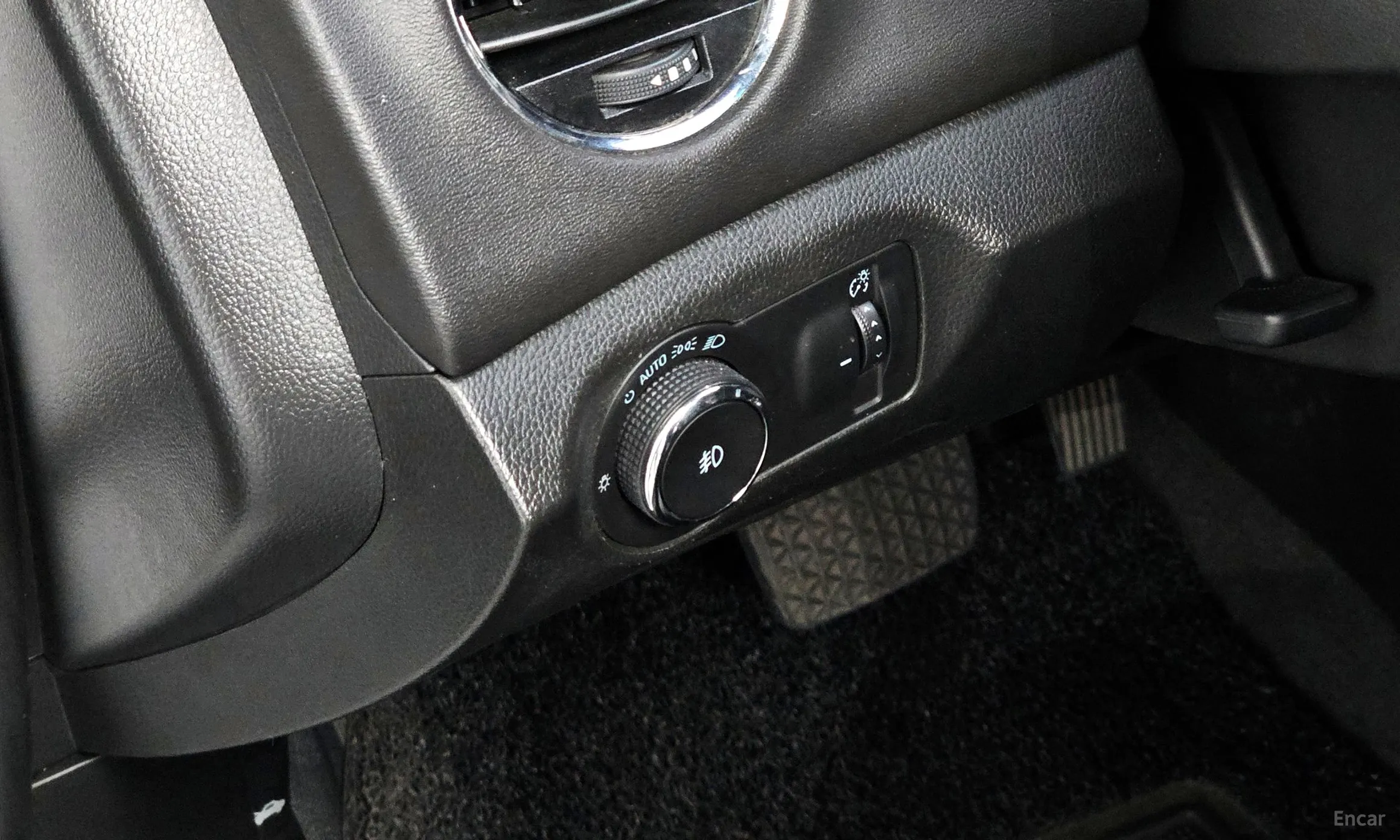 Chevrolet (GM Daewoo) Cruze превью 17