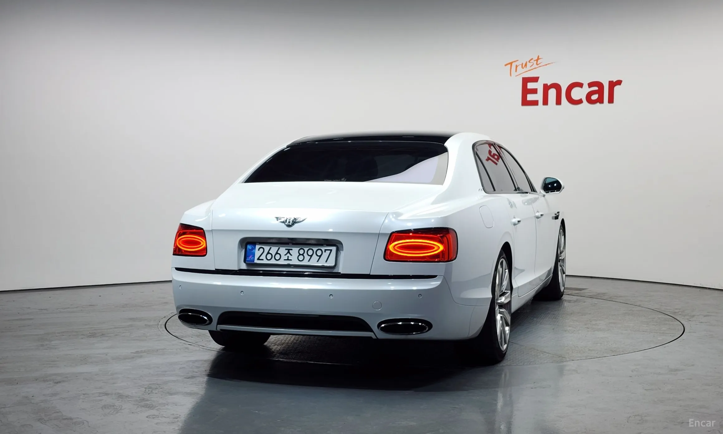 Bentley Flying Spur 2nd Generation превью 4