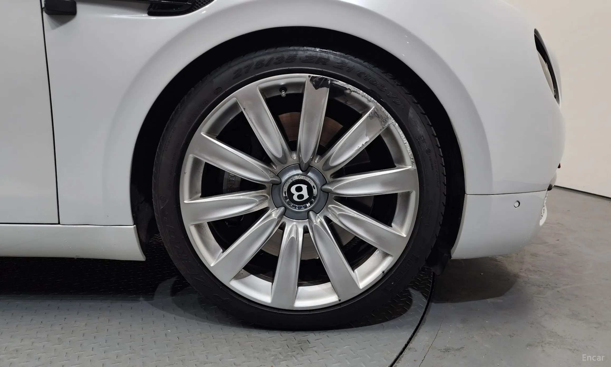 Bentley Flying Spur 2nd Generation превью 5