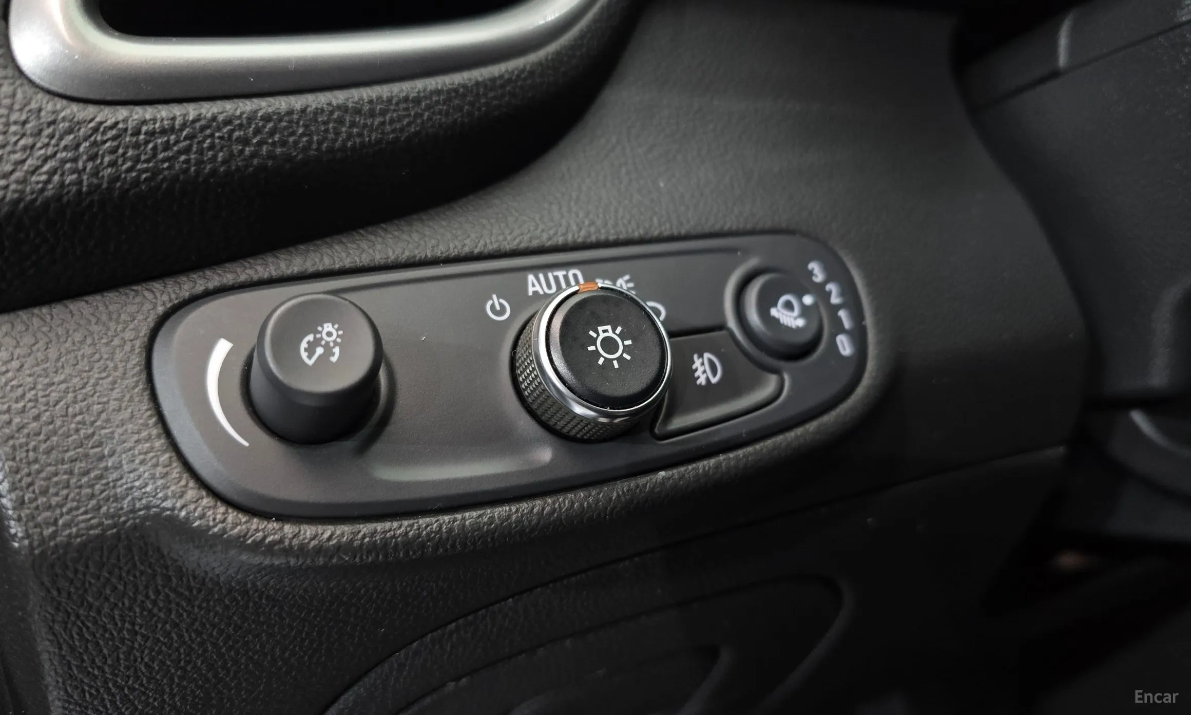 Chevrolet (GM Daewoo) Trax превью 18