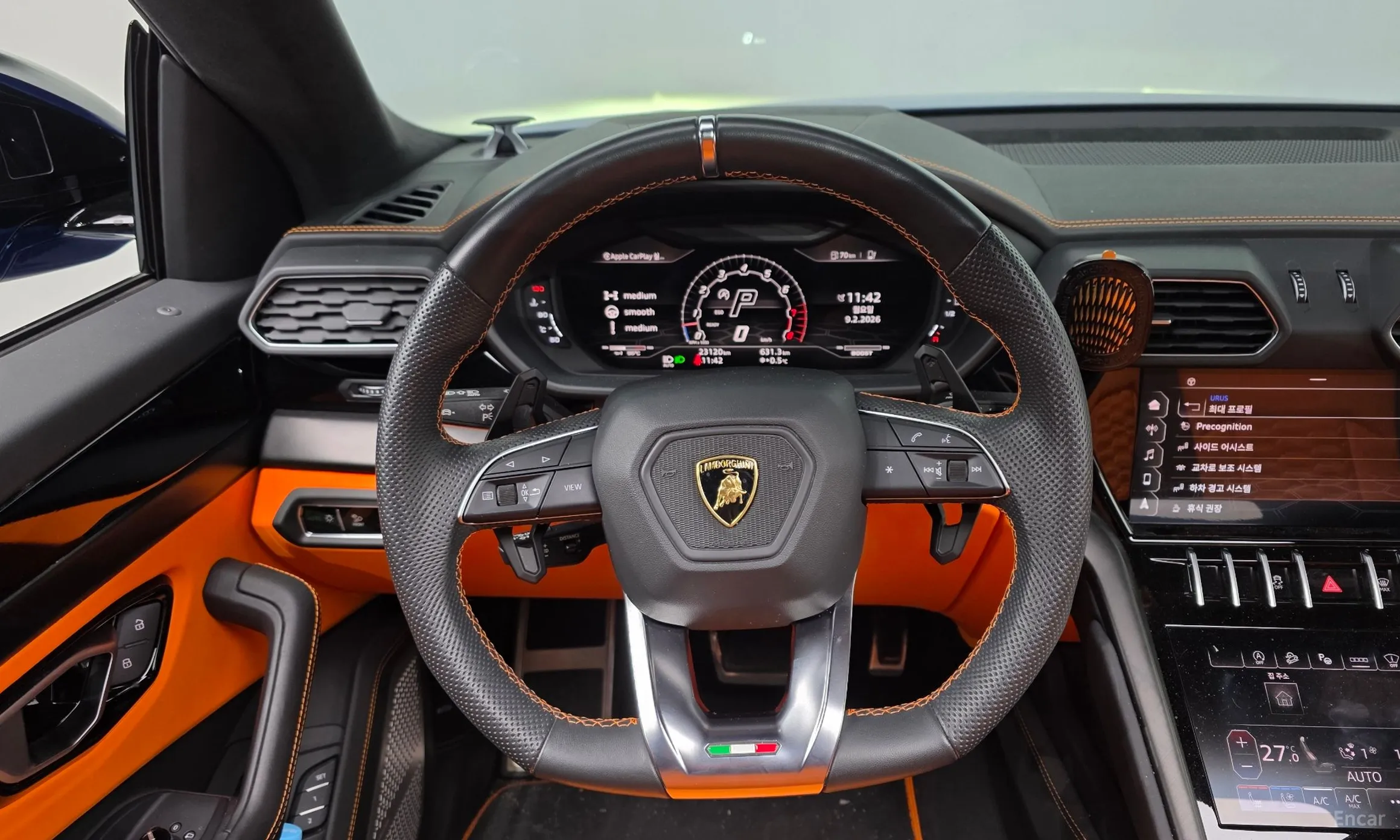 Lamborghini Urus превью 13