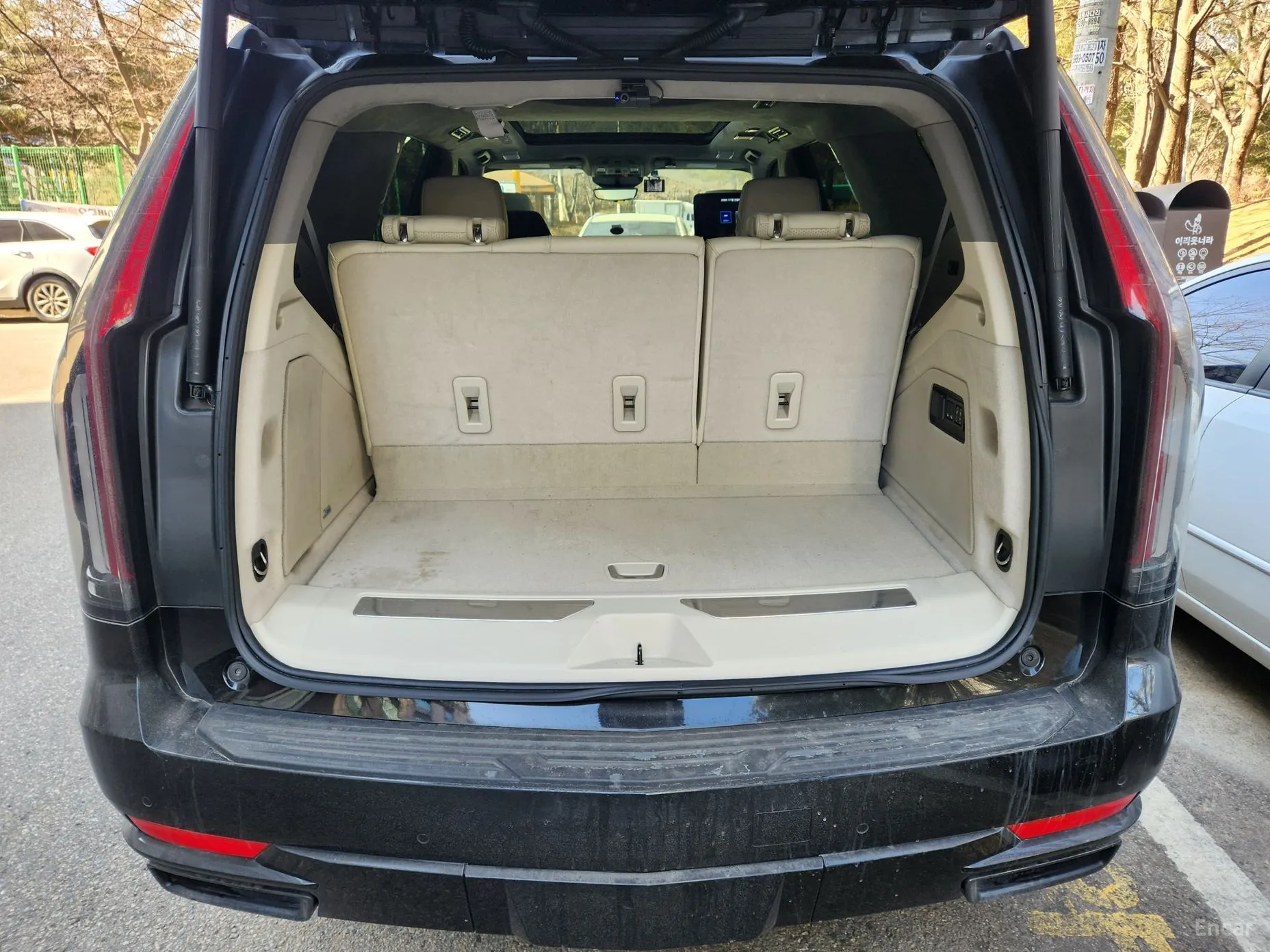 Cadillac Escalade 5th Generation превью 4