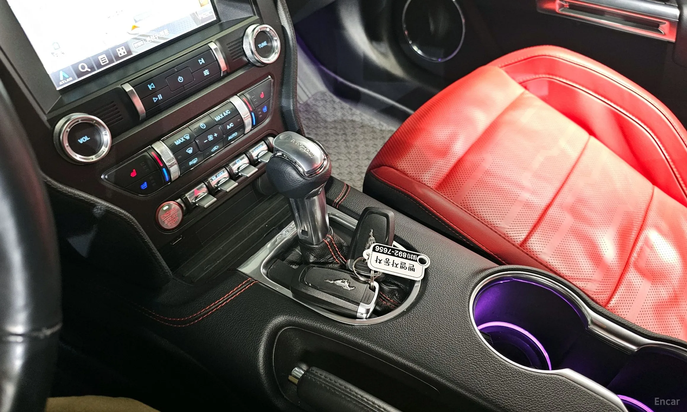 Ford Mustang превью 9