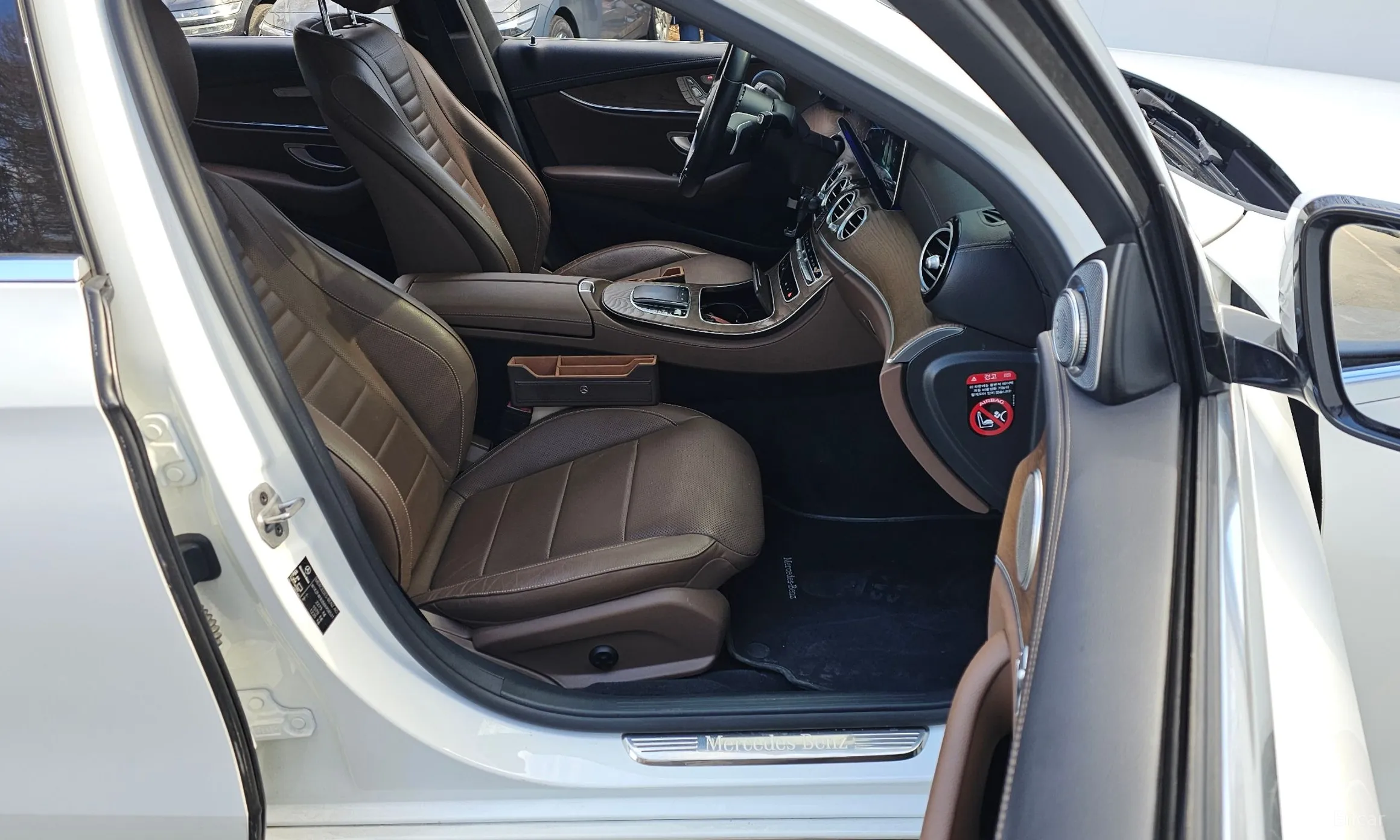 Mercedes Benz E-Class W213 превью 10