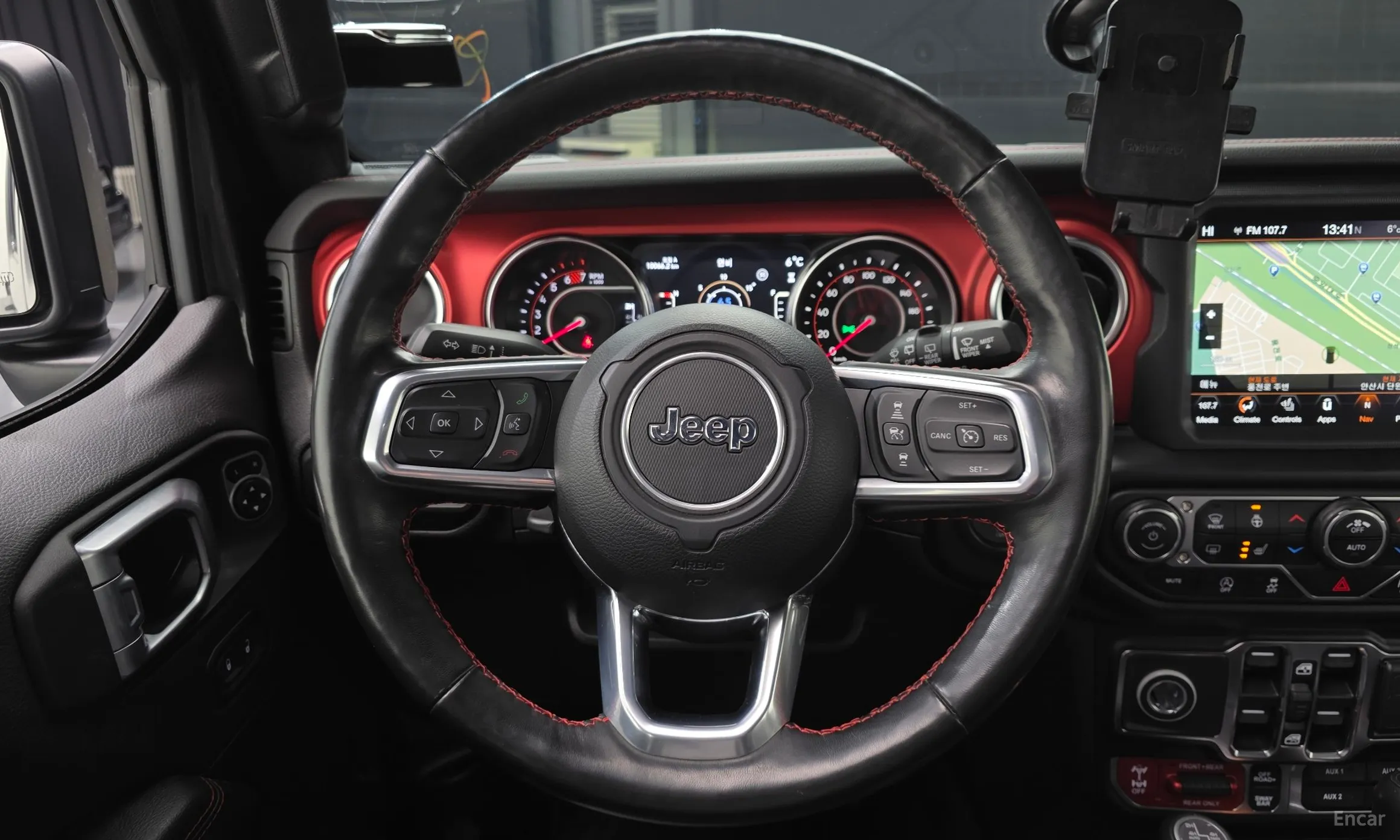 Jeep Wrangler (JL) превью 13