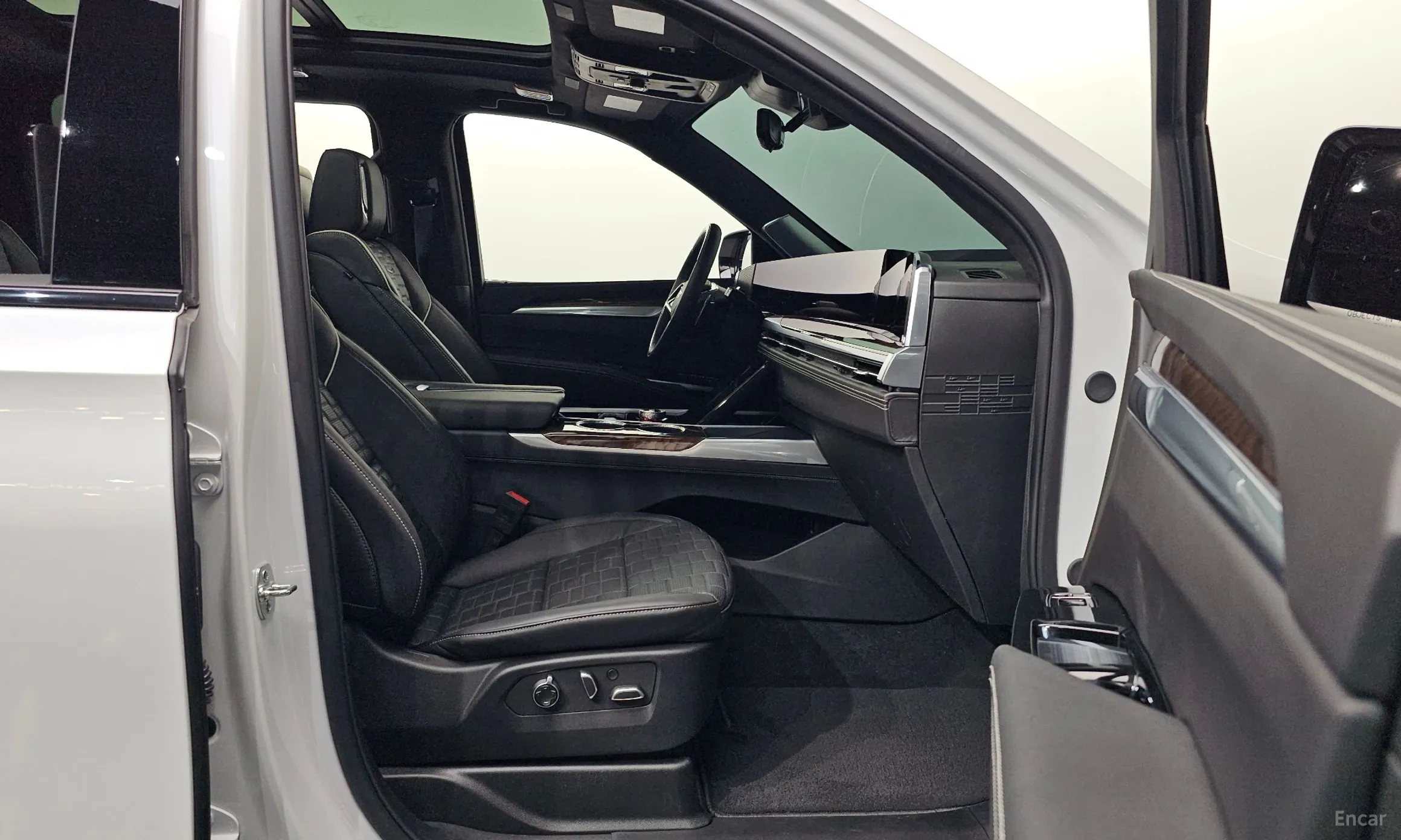 Cadillac Escalade 5th Generation превью 11