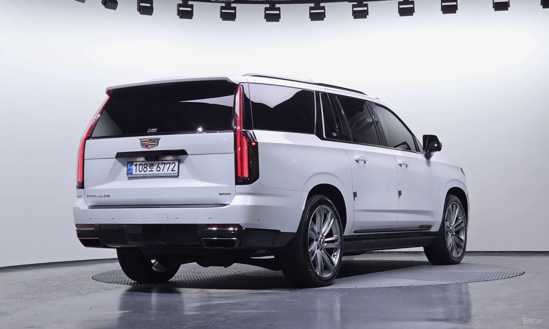 Cadillac Escalade 5th Generation