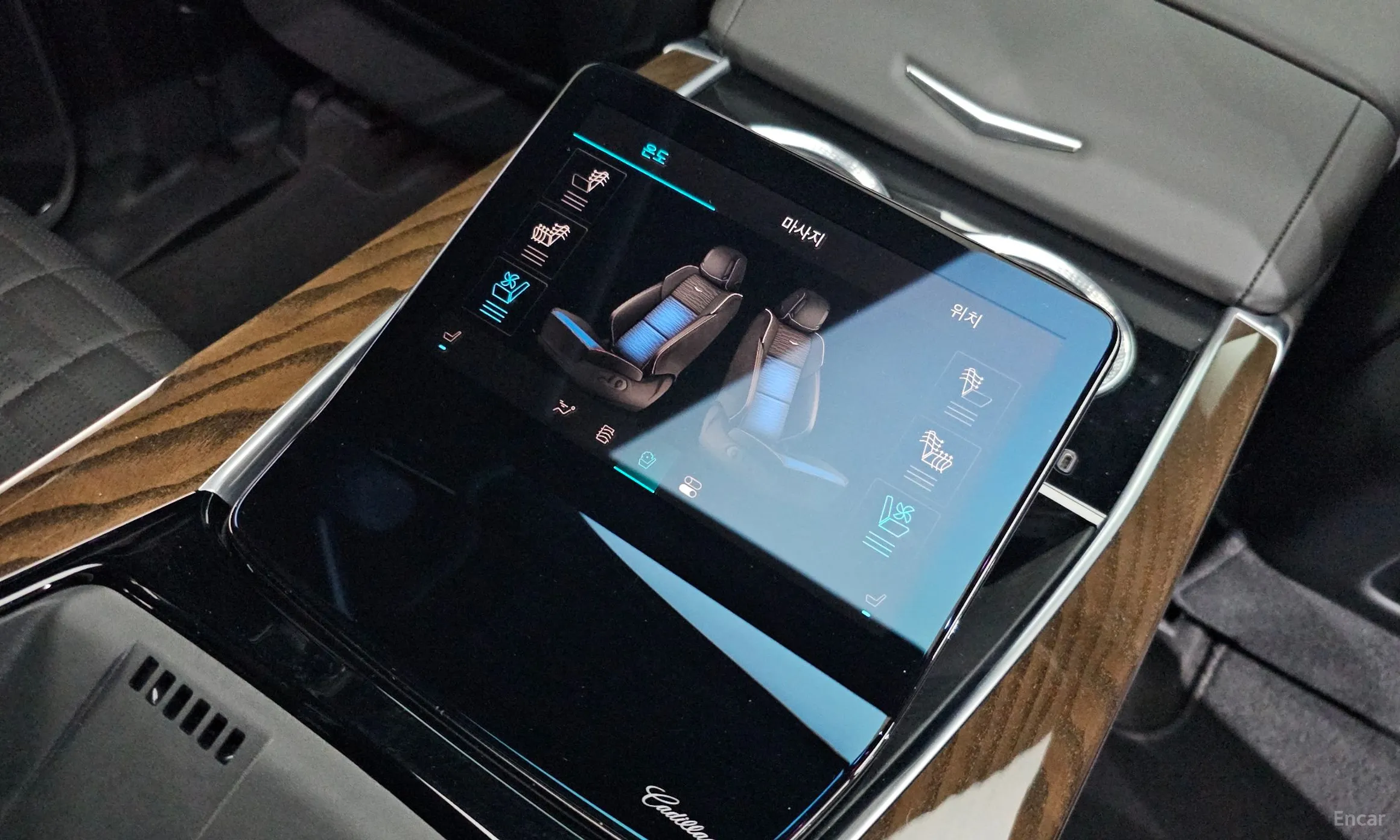 Cadillac Escalade 5th Generation превью 18
