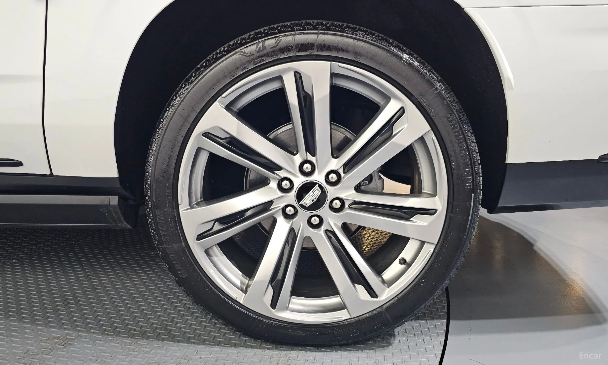 Cadillac Escalade 5th Generation превью 5