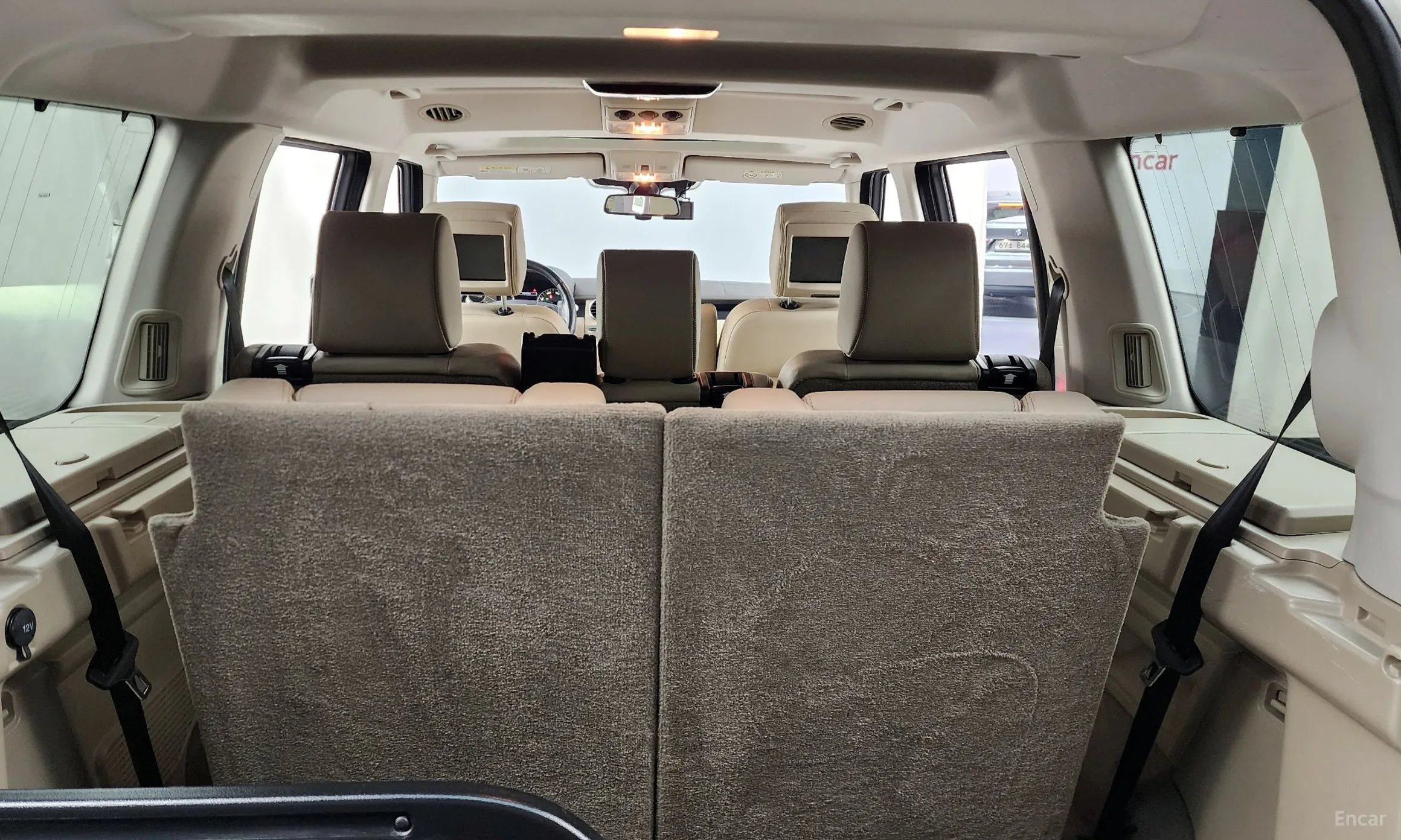 Land Rover Discovery 4 превью 20