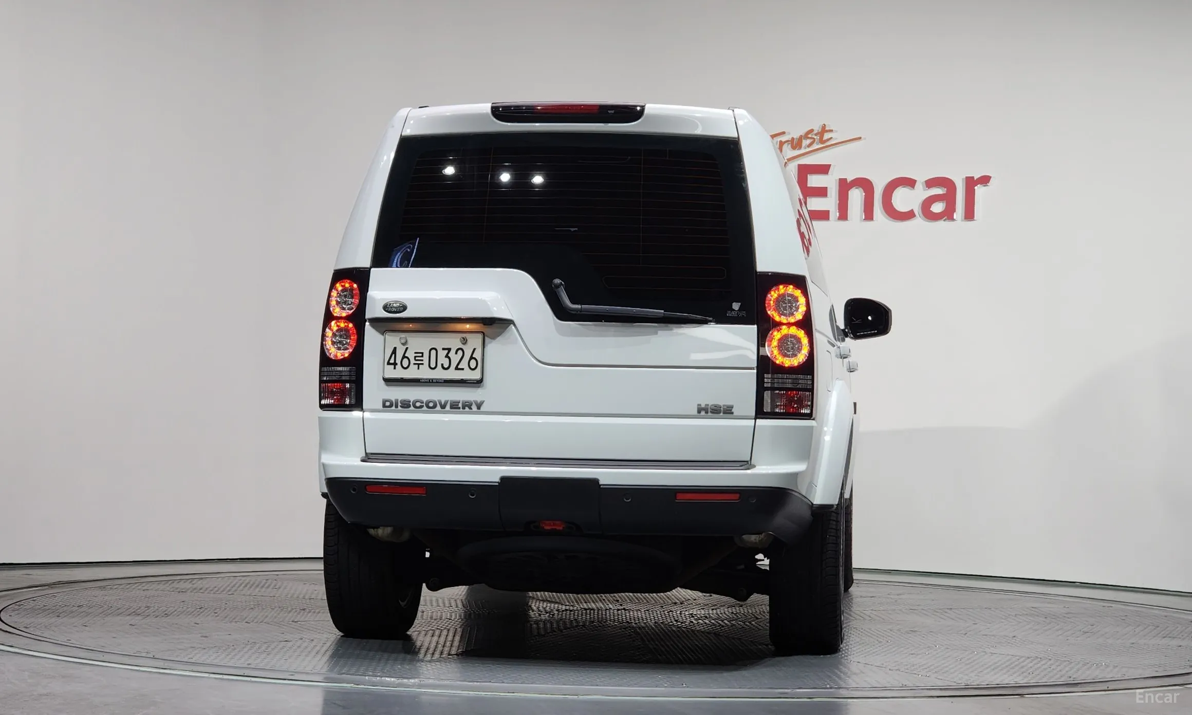 Land Rover Discovery 4 превью 4