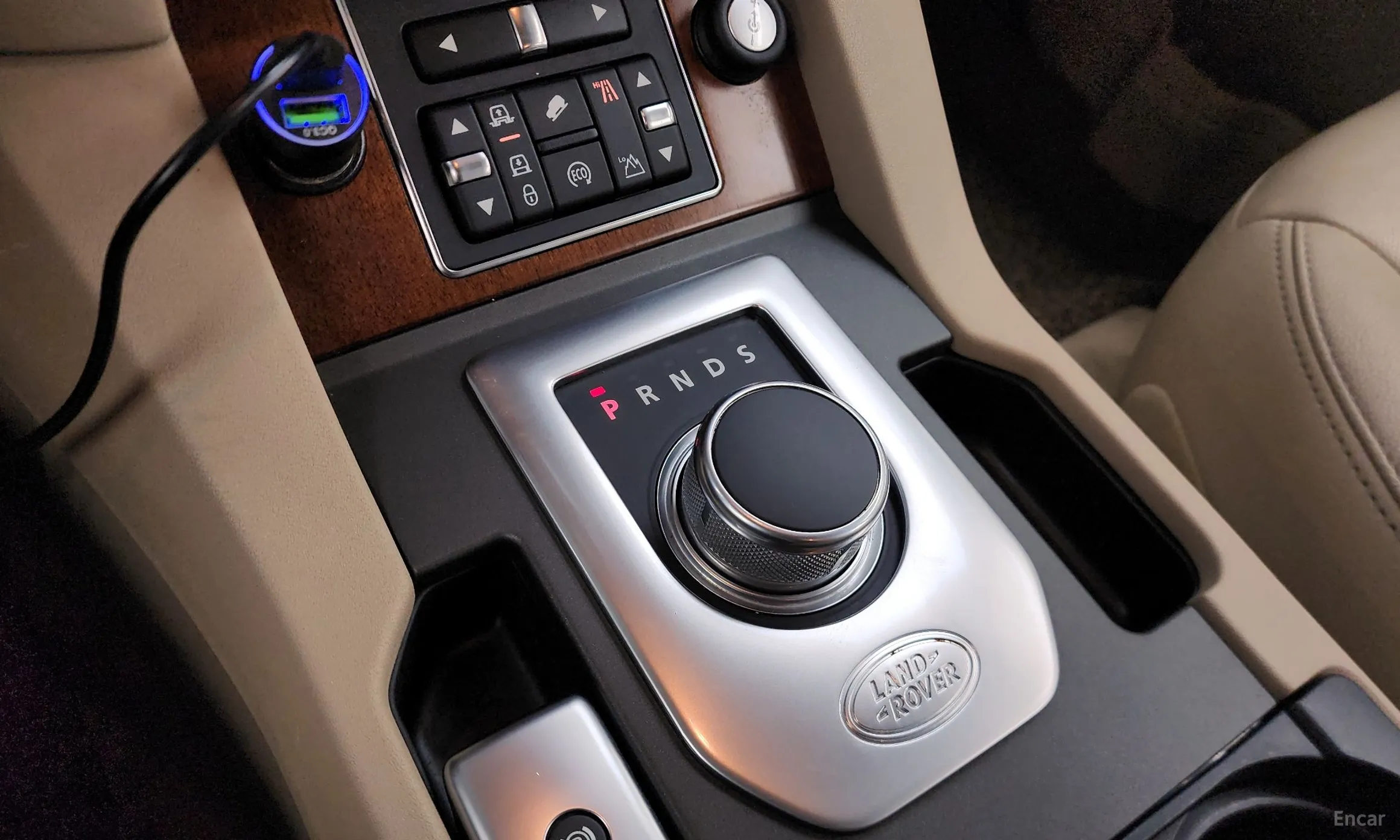 Land Rover Discovery 4 превью 9