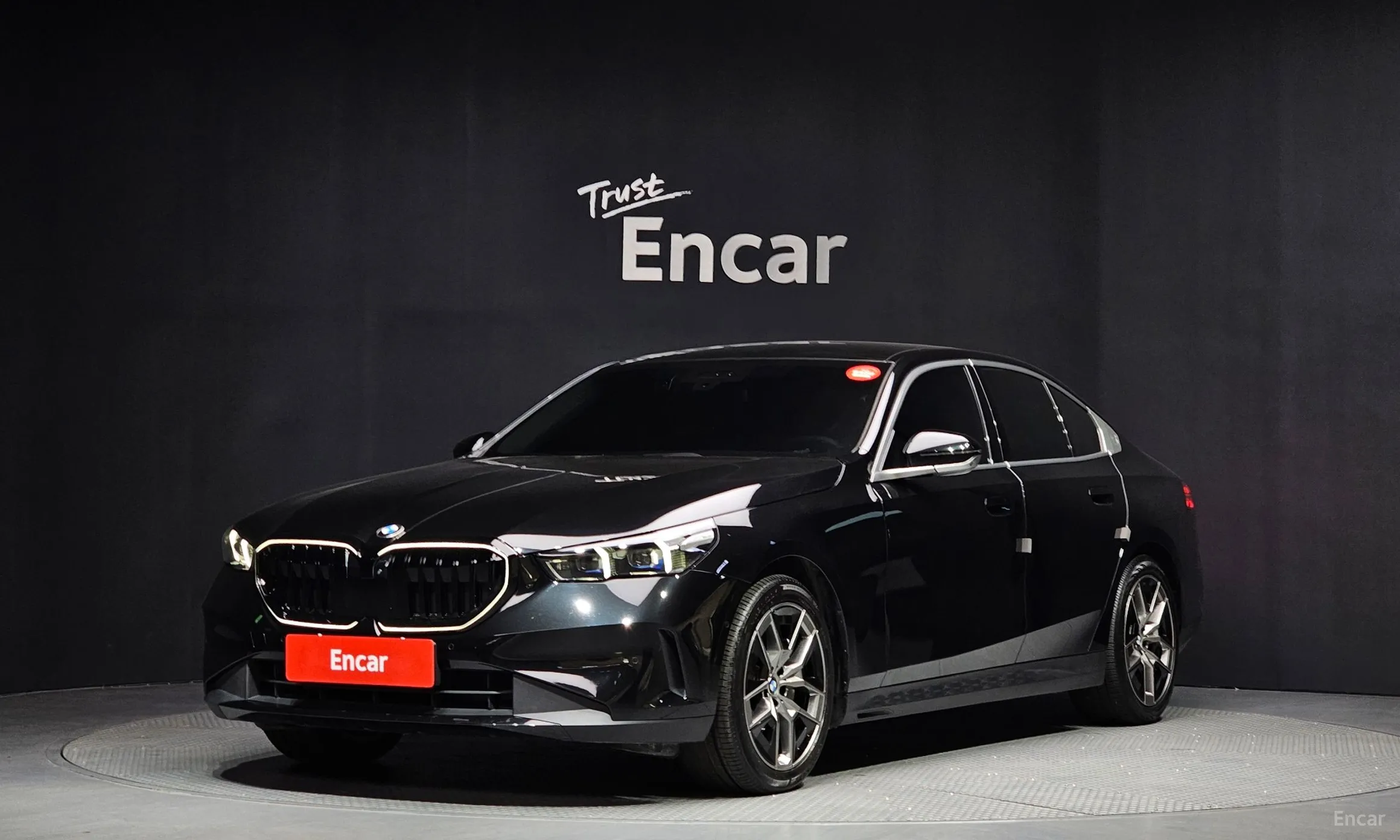 5 Series (G60)