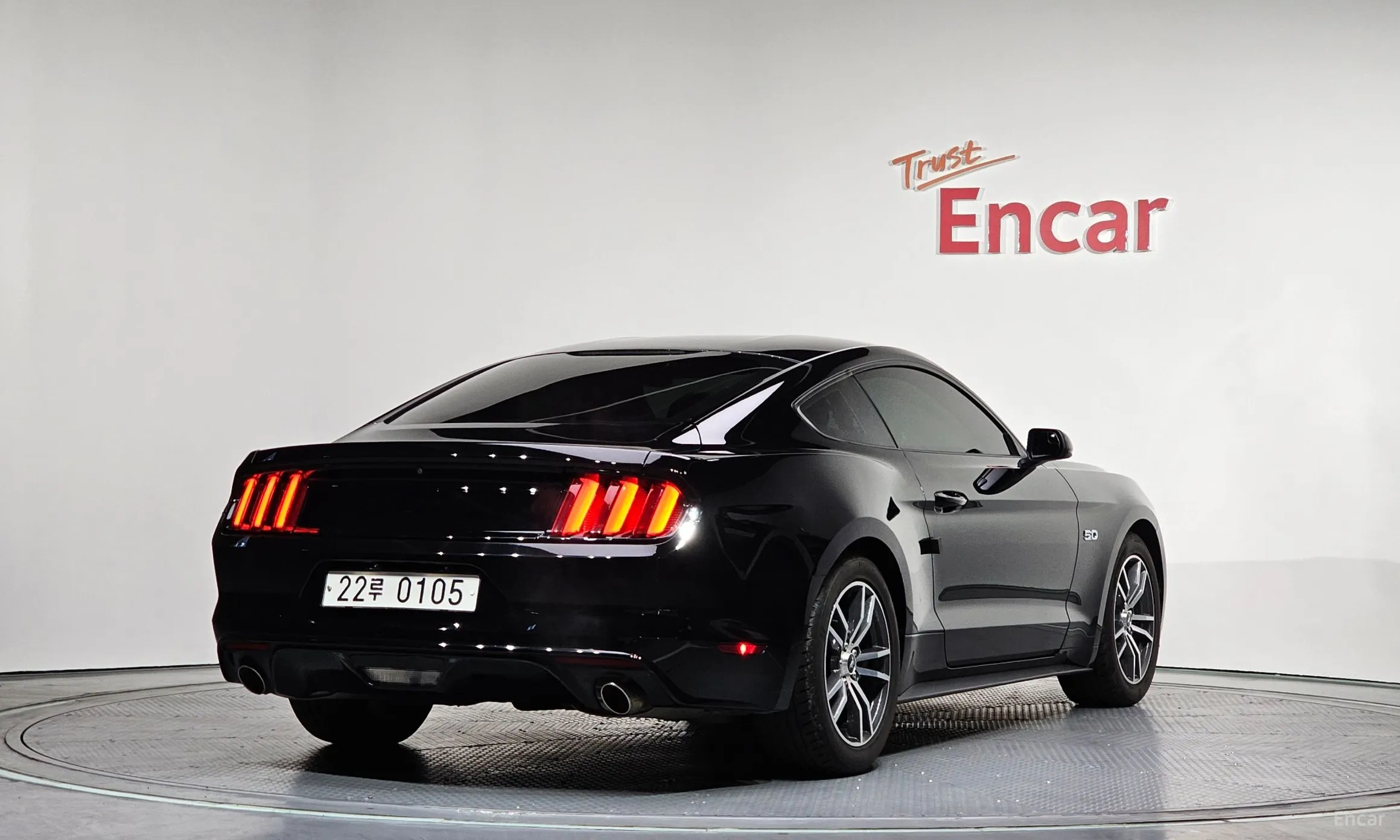 Ford Mustang превью 2