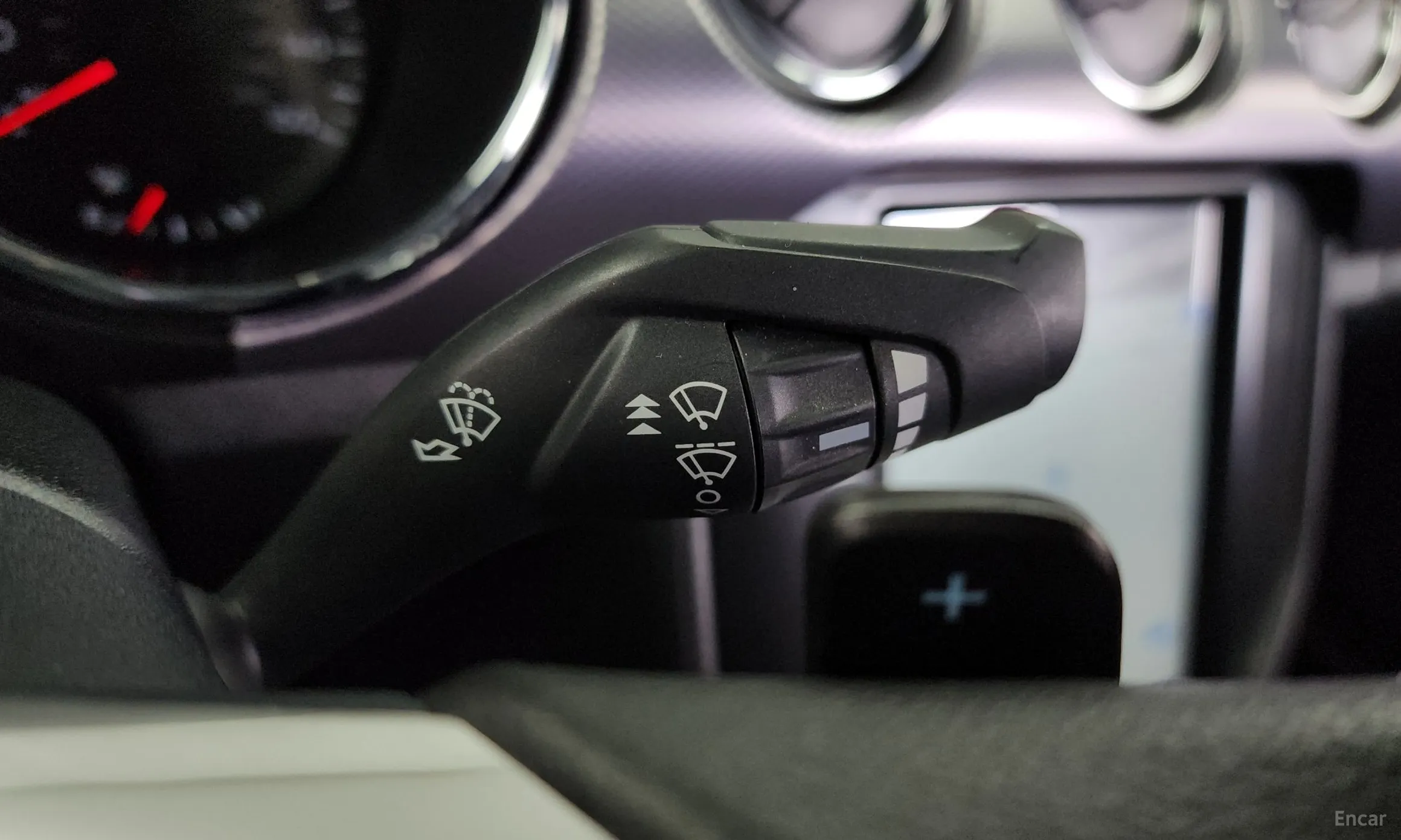 Ford Mustang превью 18