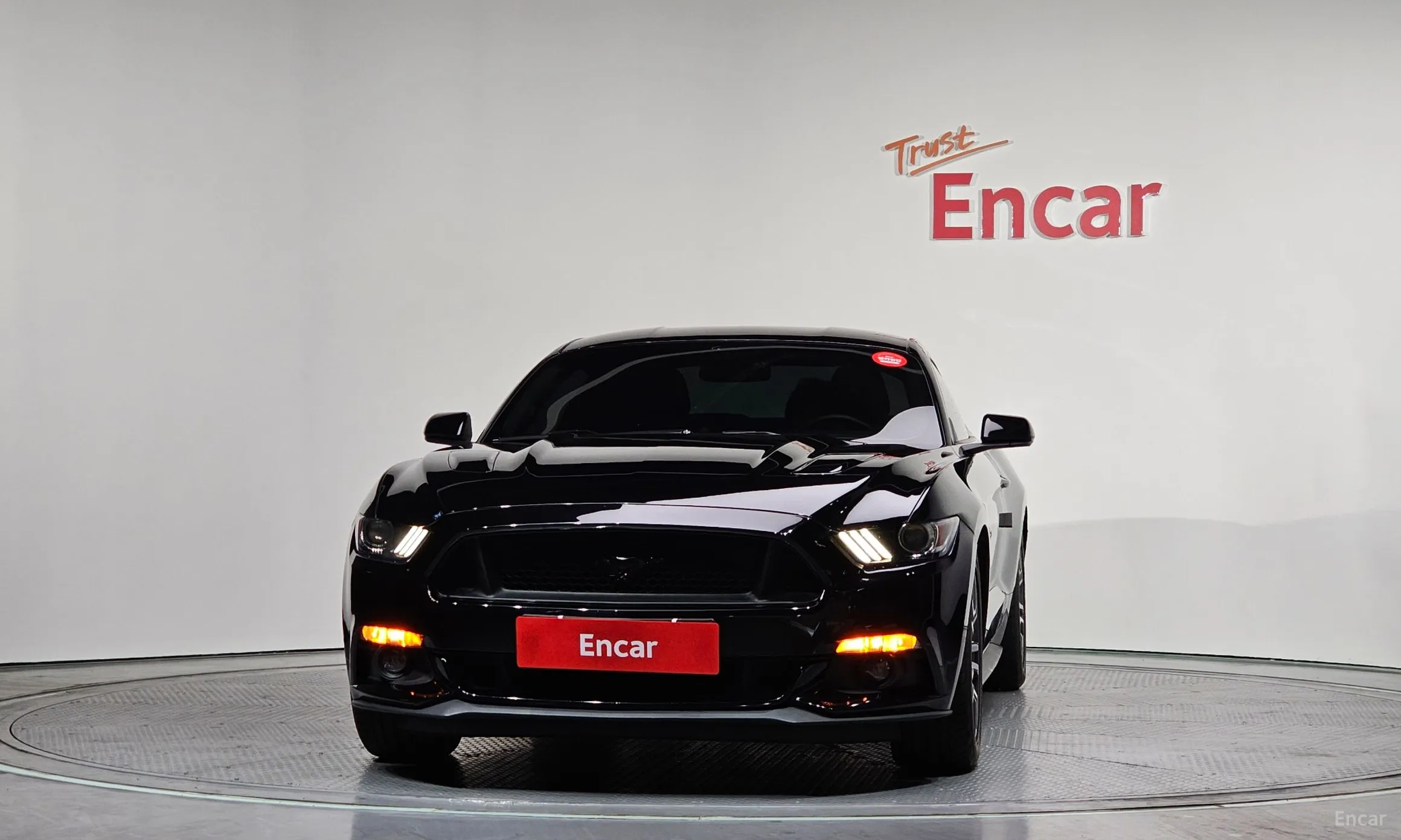 Ford Mustang превью 3