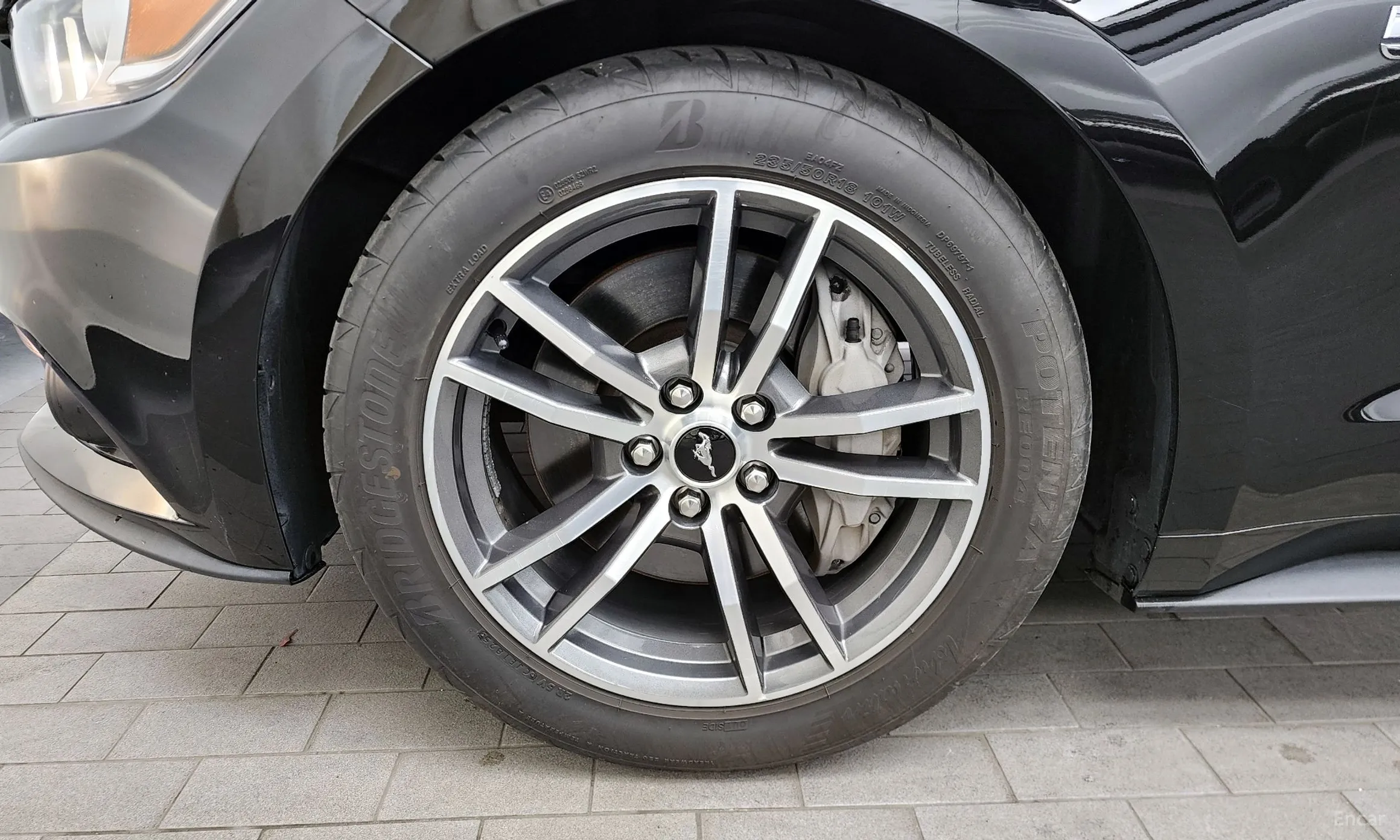 Ford Mustang превью 5