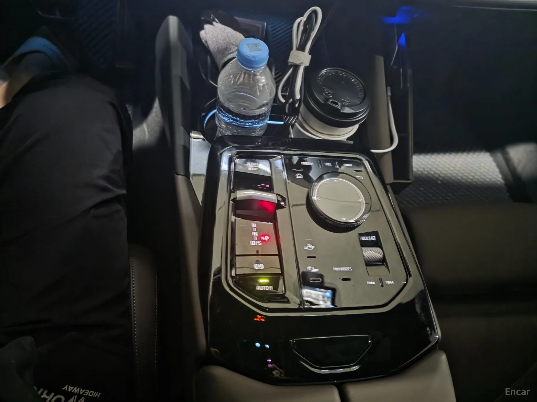 BMW 5 Series (G60) превью 7