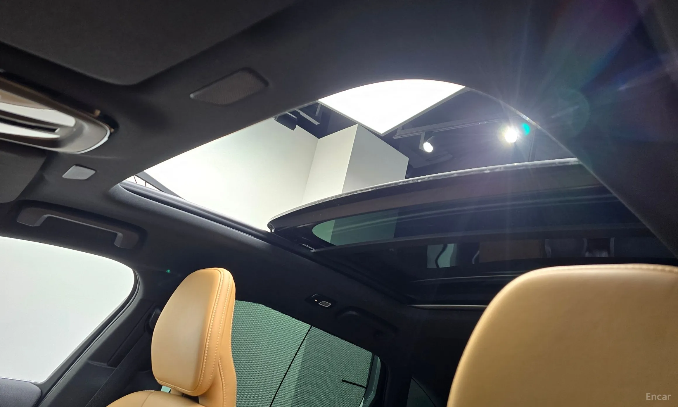 Volvo S90 превью 17